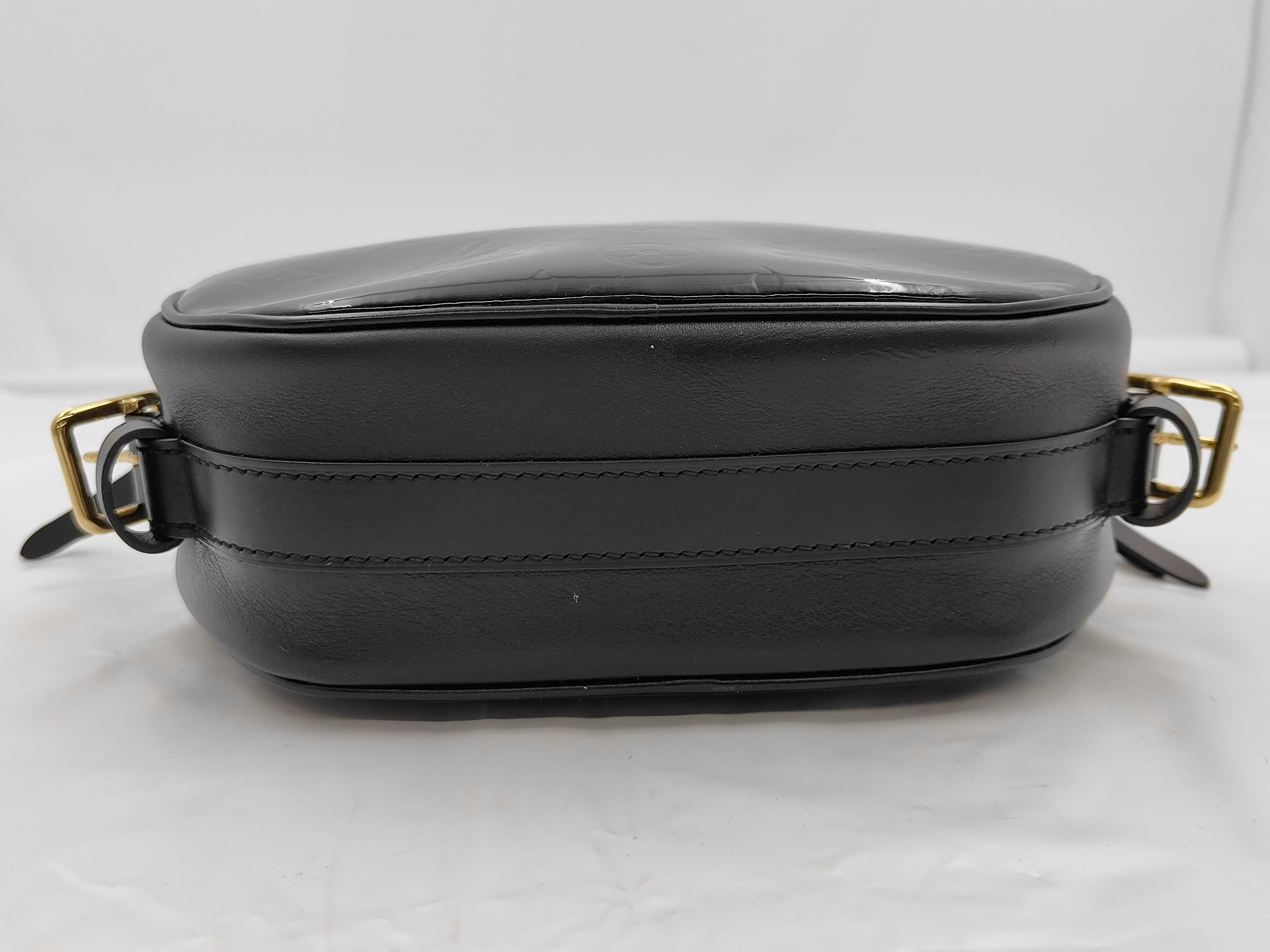 LV Vernis Boite Chapeau Souple Shoulder Bag — view 6