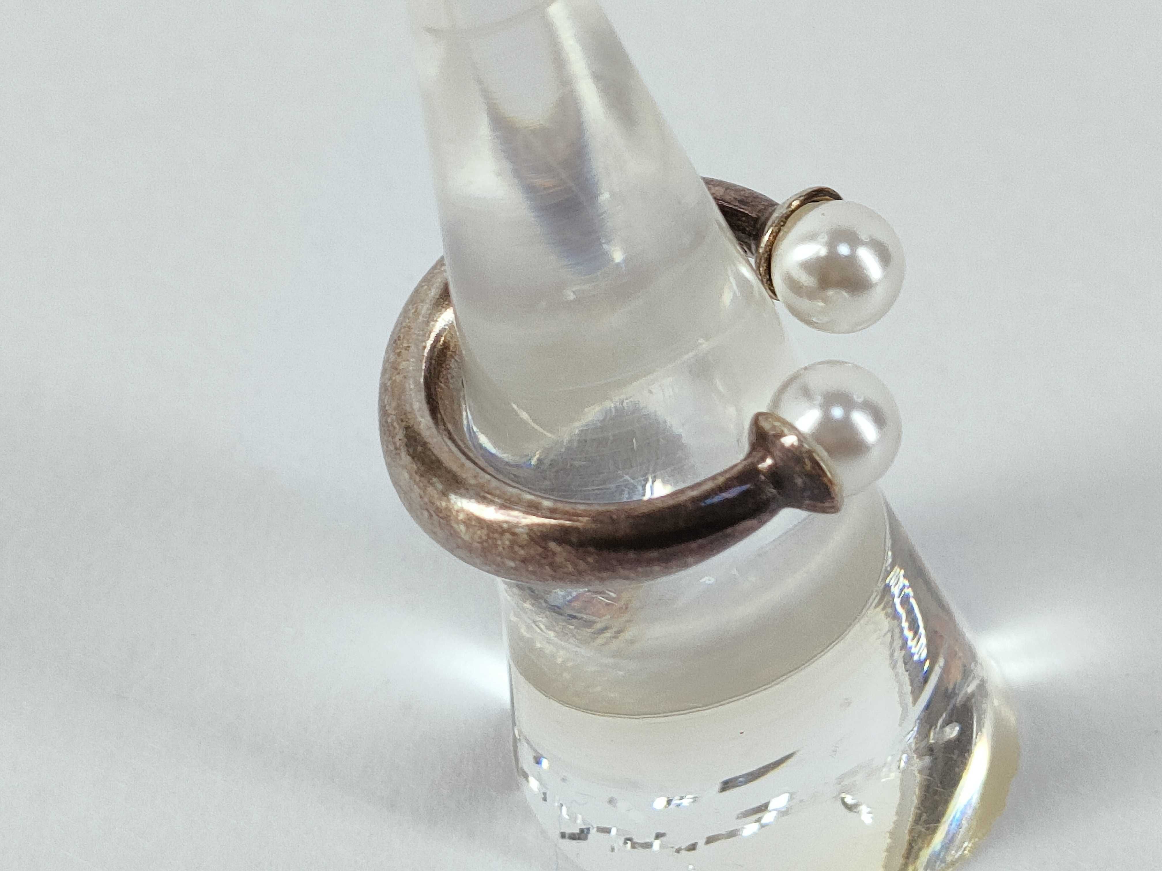 Tribal Pearl Ring, Size S — view 3