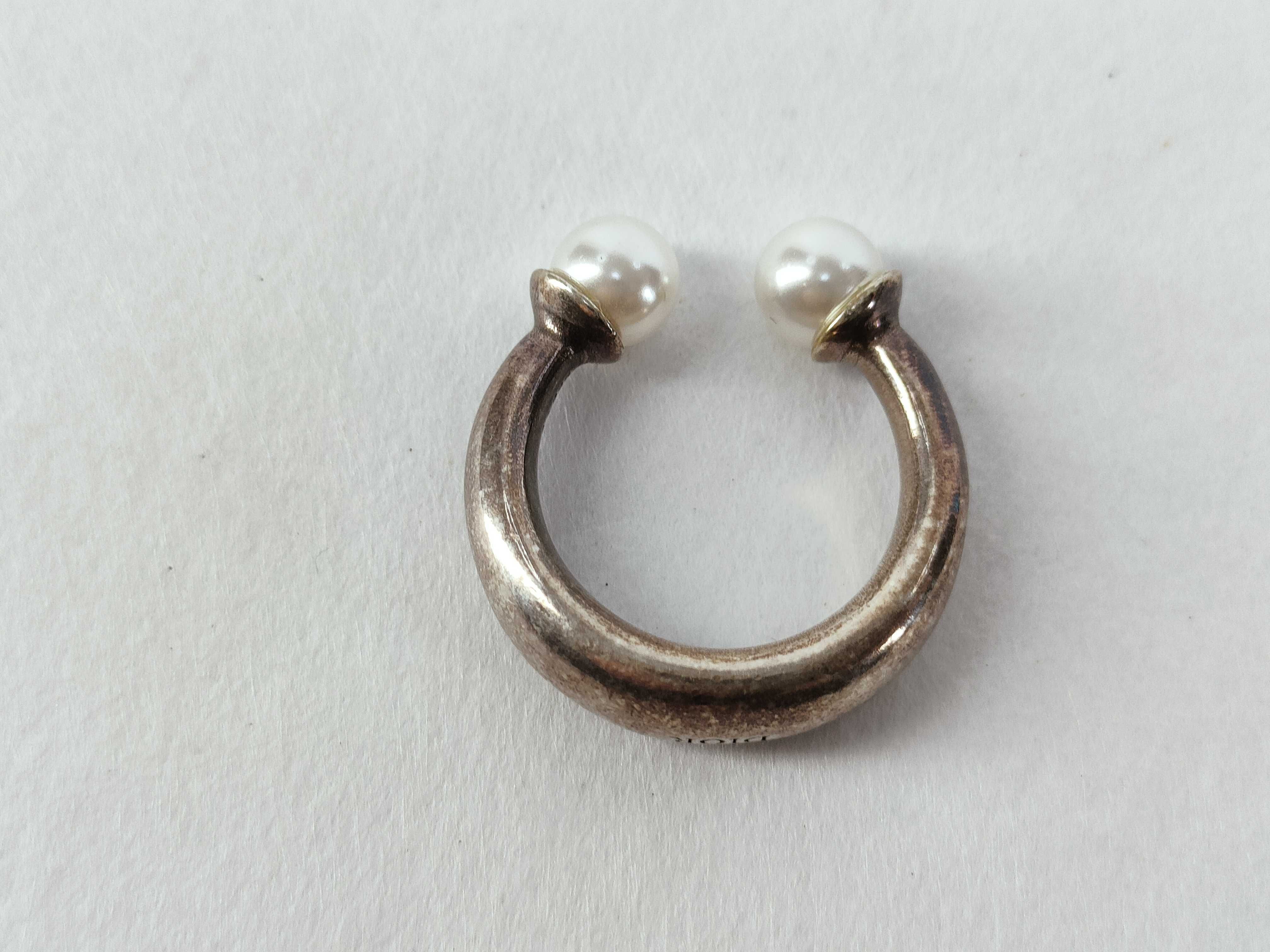 Tribal Pearl Ring, Size S — view 4