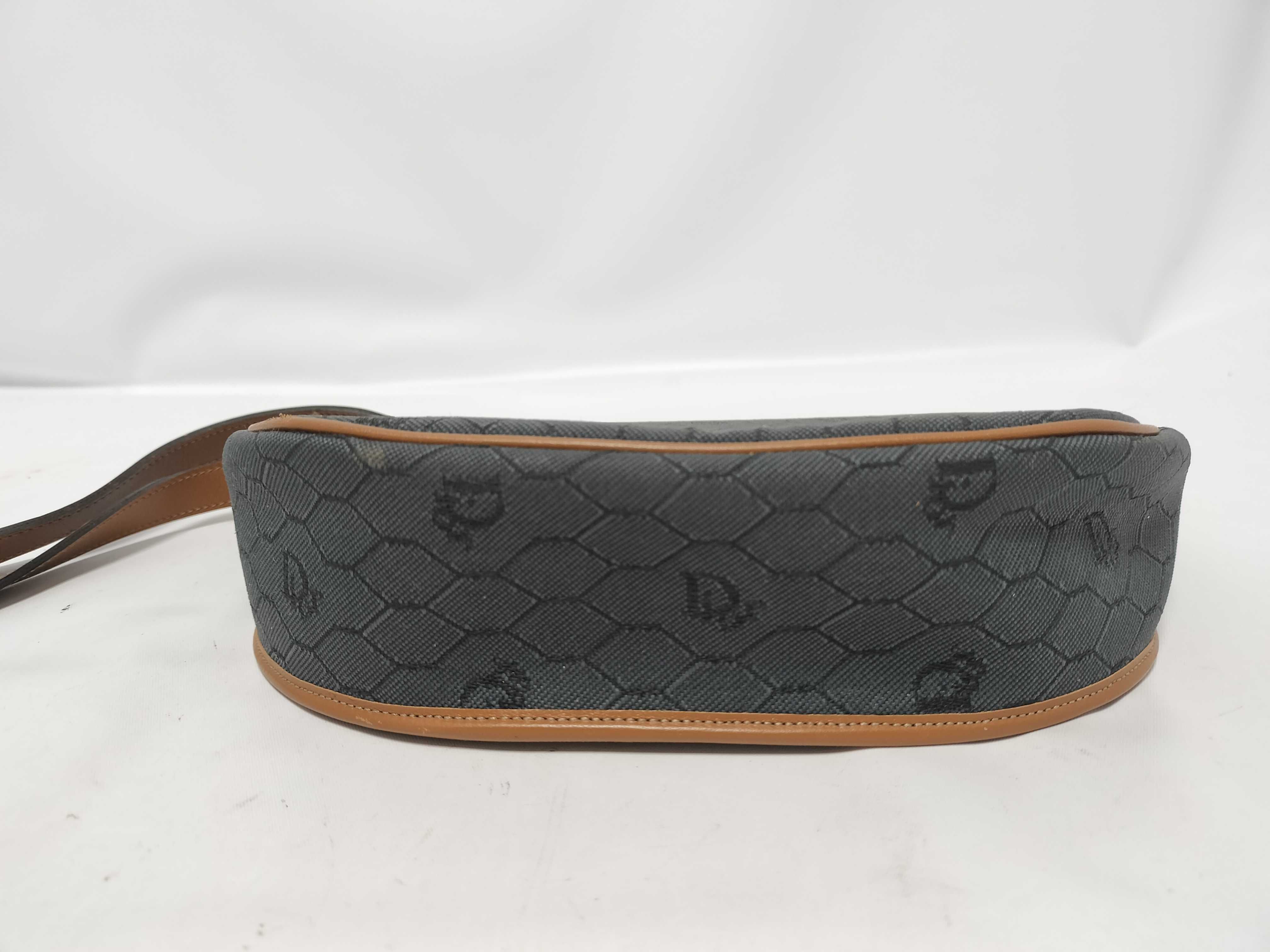 Honeycomb Shoulder Bag — view 6