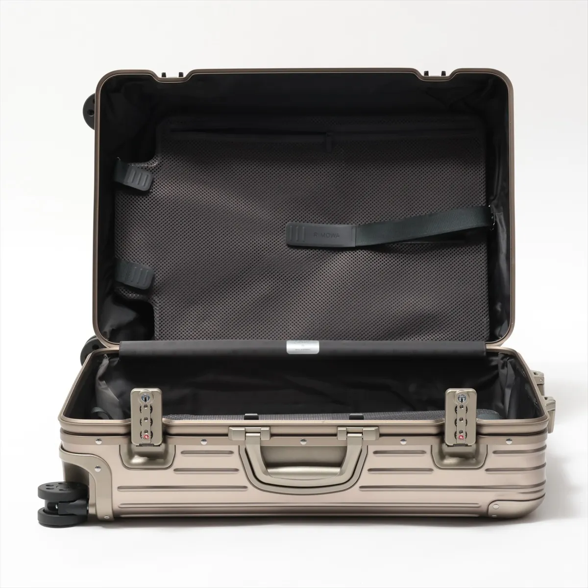 [Individually packaged] Rimowa Check-in M Aluminum Carry-on Suitcase, Gold, PIN code 000 — view 5