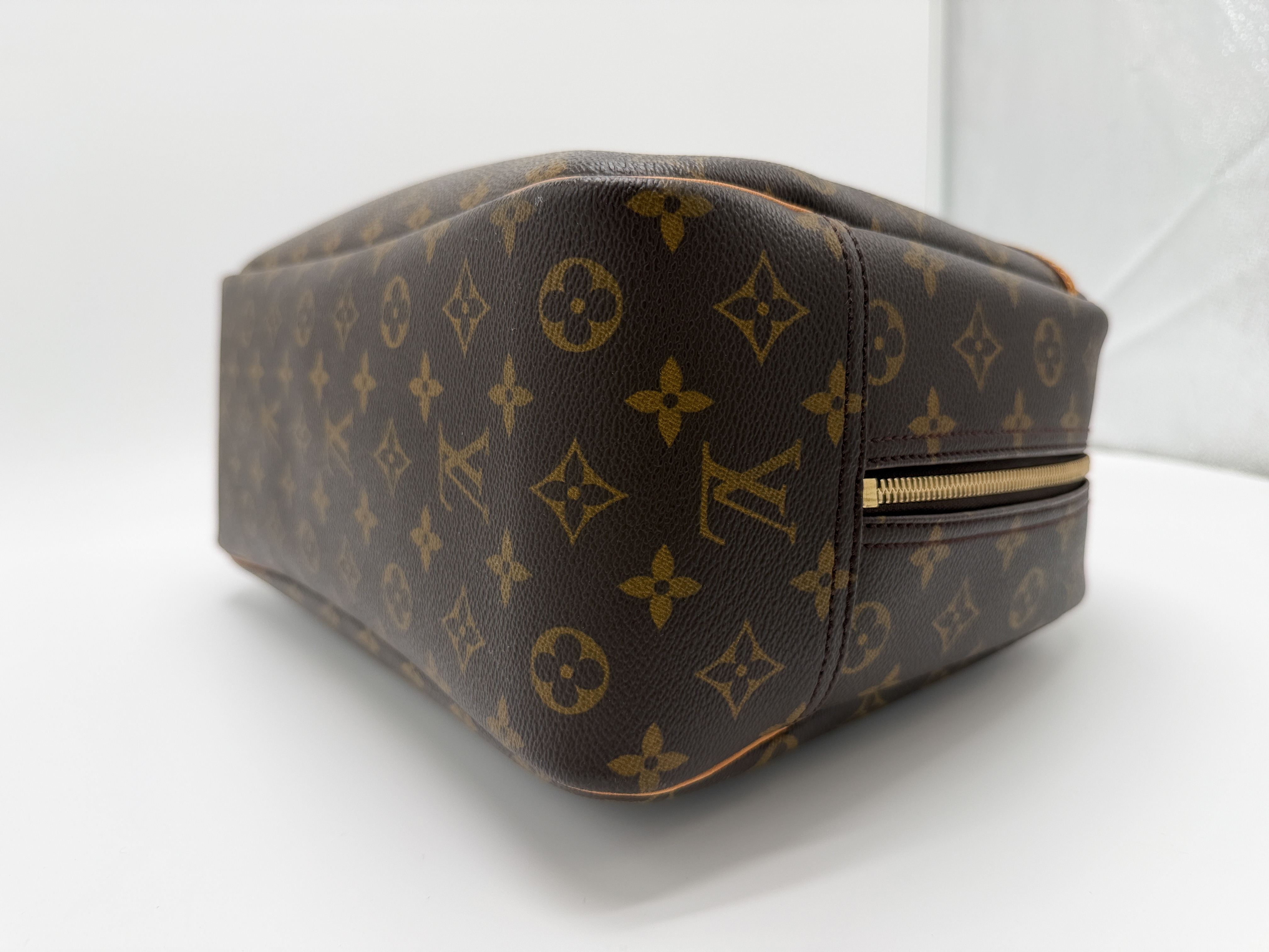 Monogram M47270 Deauville Handbag — view 9