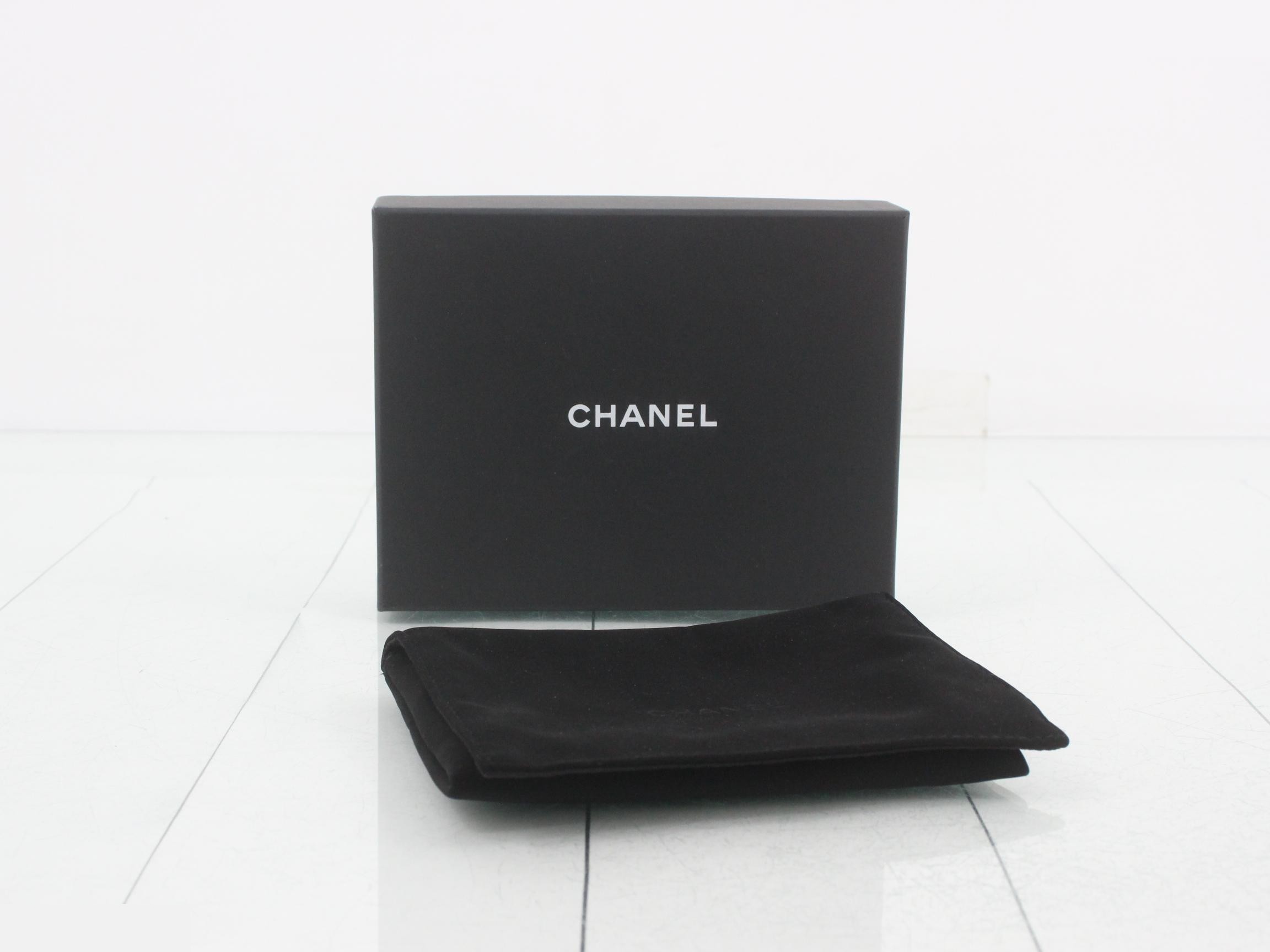 Coco Mark Matelassé Caviar Skin Wallet — view 5