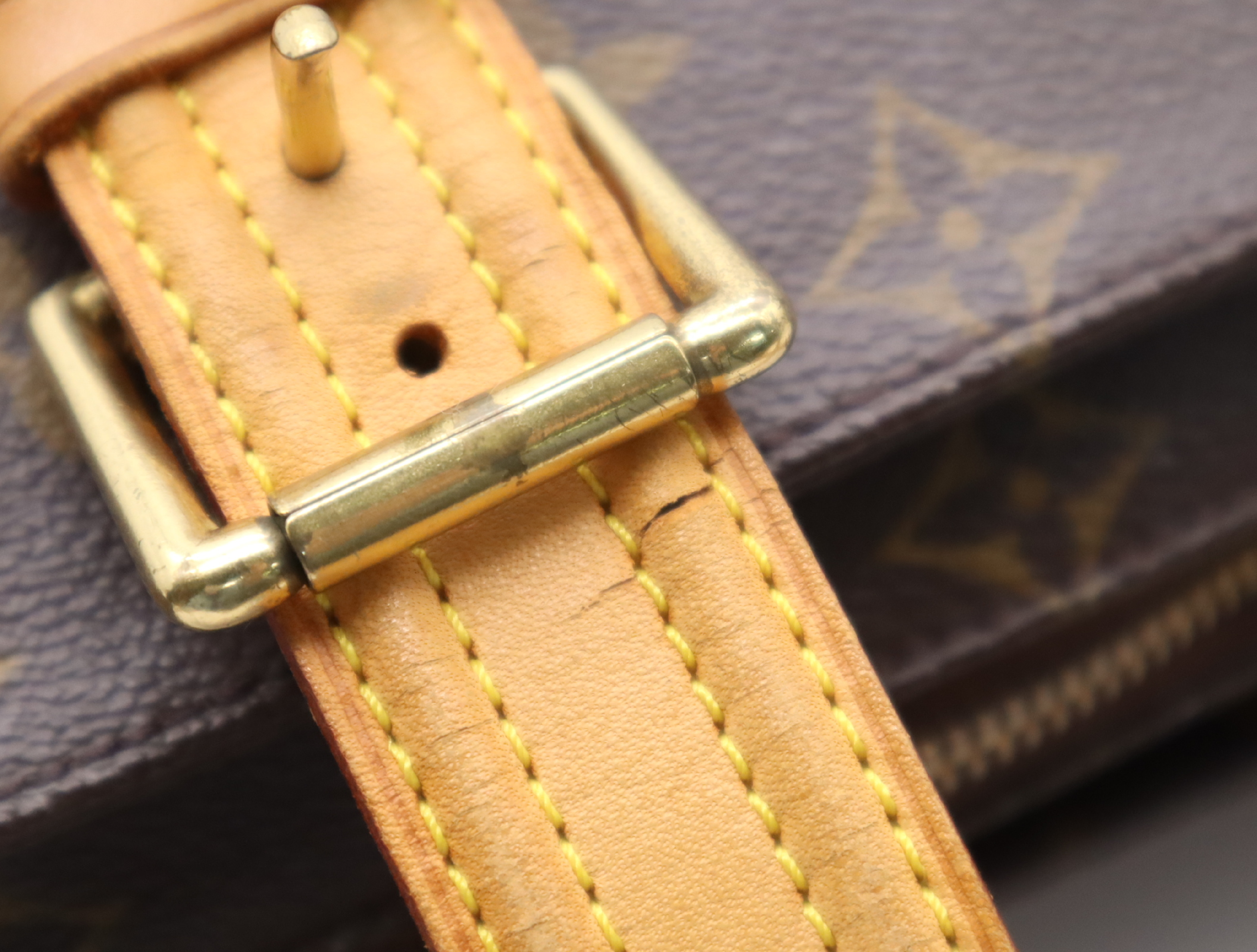 M51162 Monogram Multipli Cité Handbag — view 14