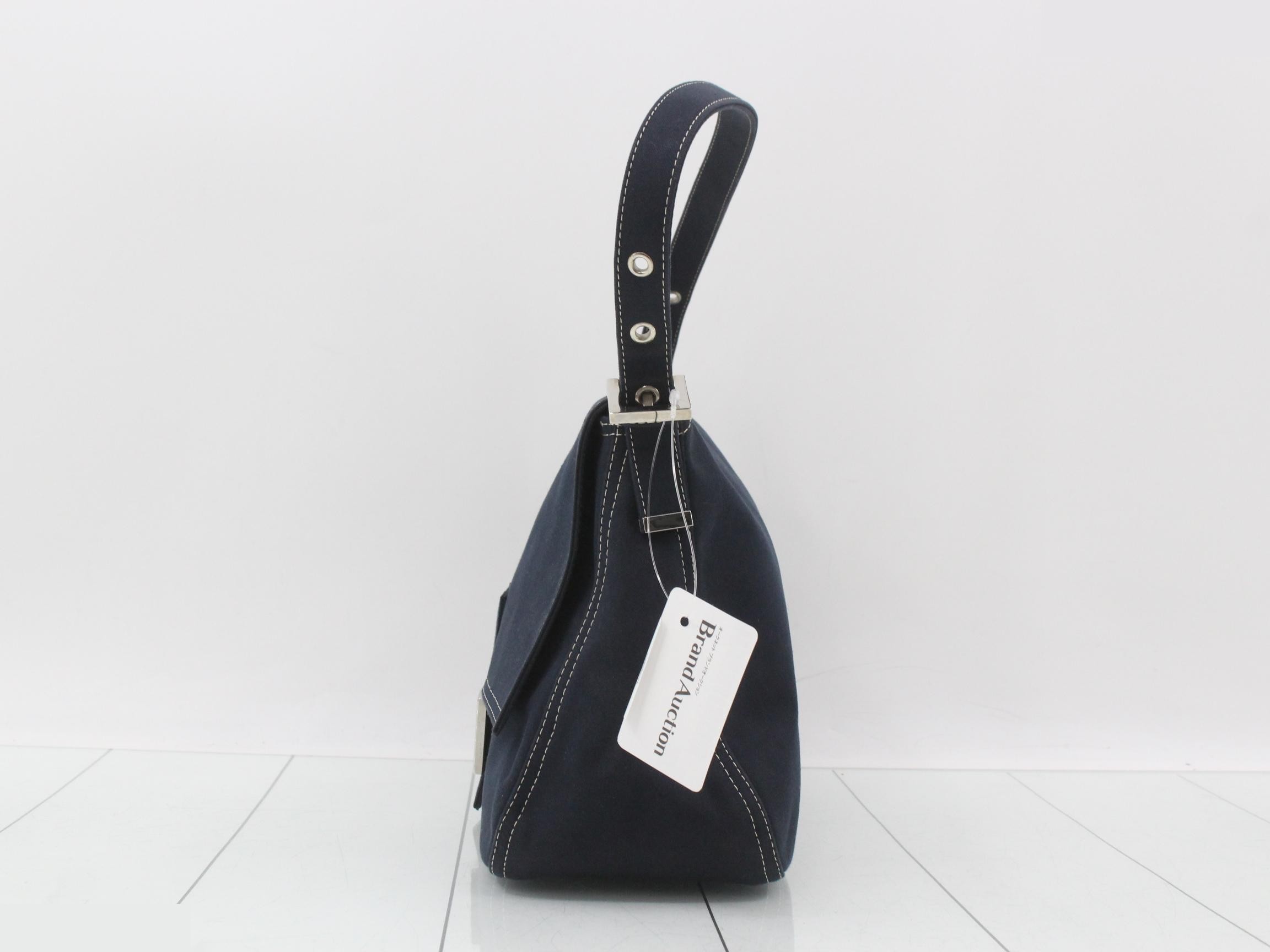 Mamma Bucket Canvas Shoulder Bag — view 3