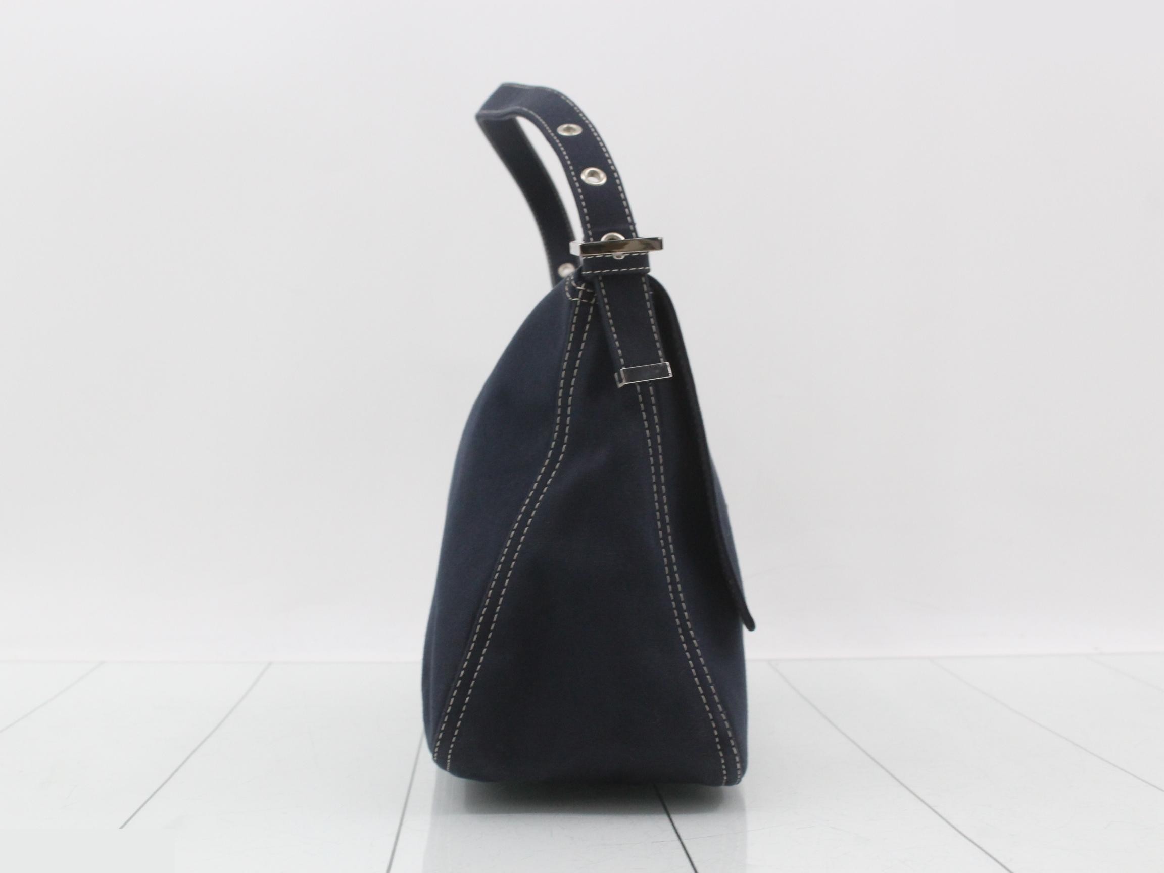 Mamma Bucket Canvas Shoulder Bag — view 4