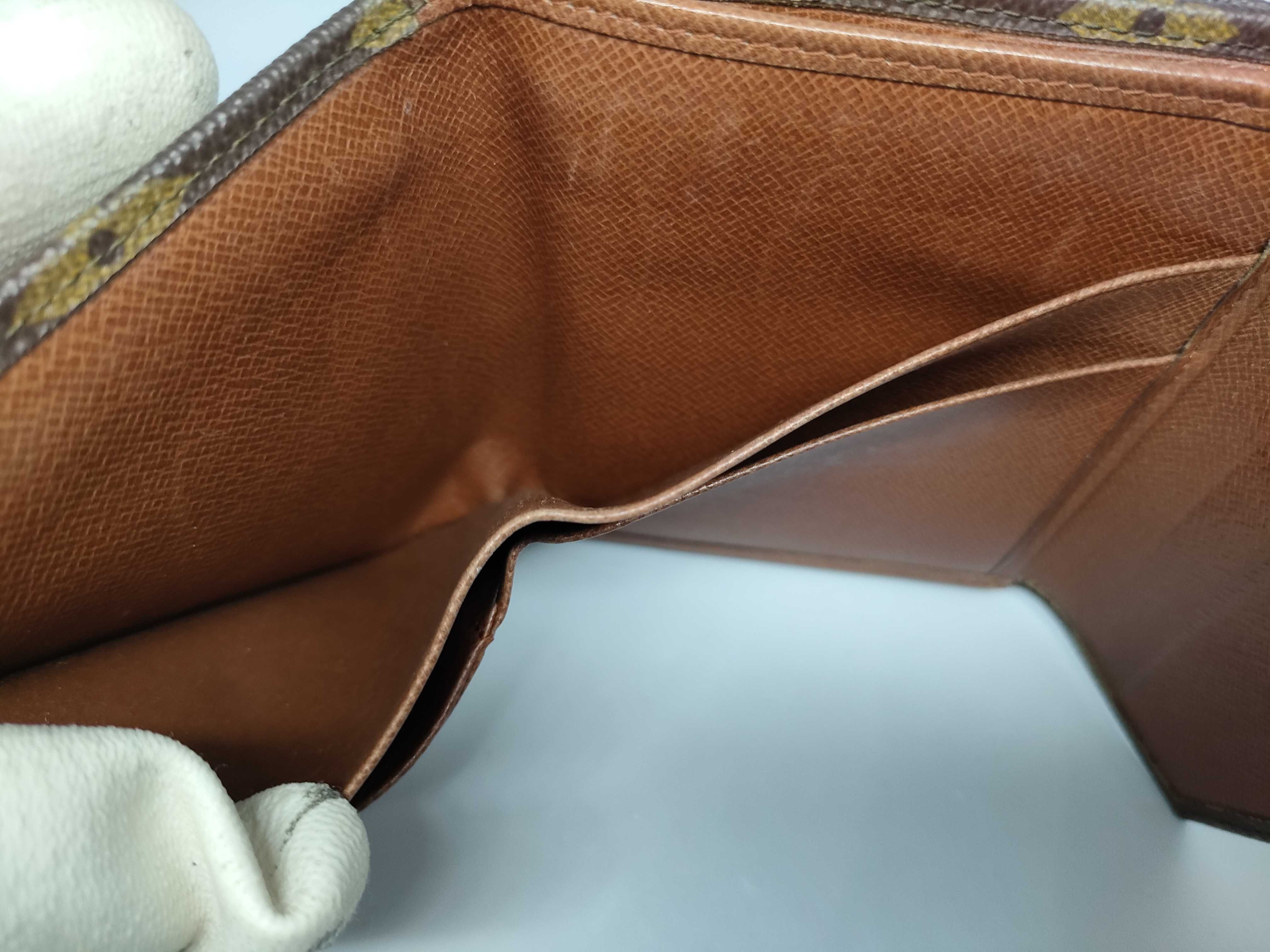 Monogram LV Monogram Bi-fold Wallet — view 7