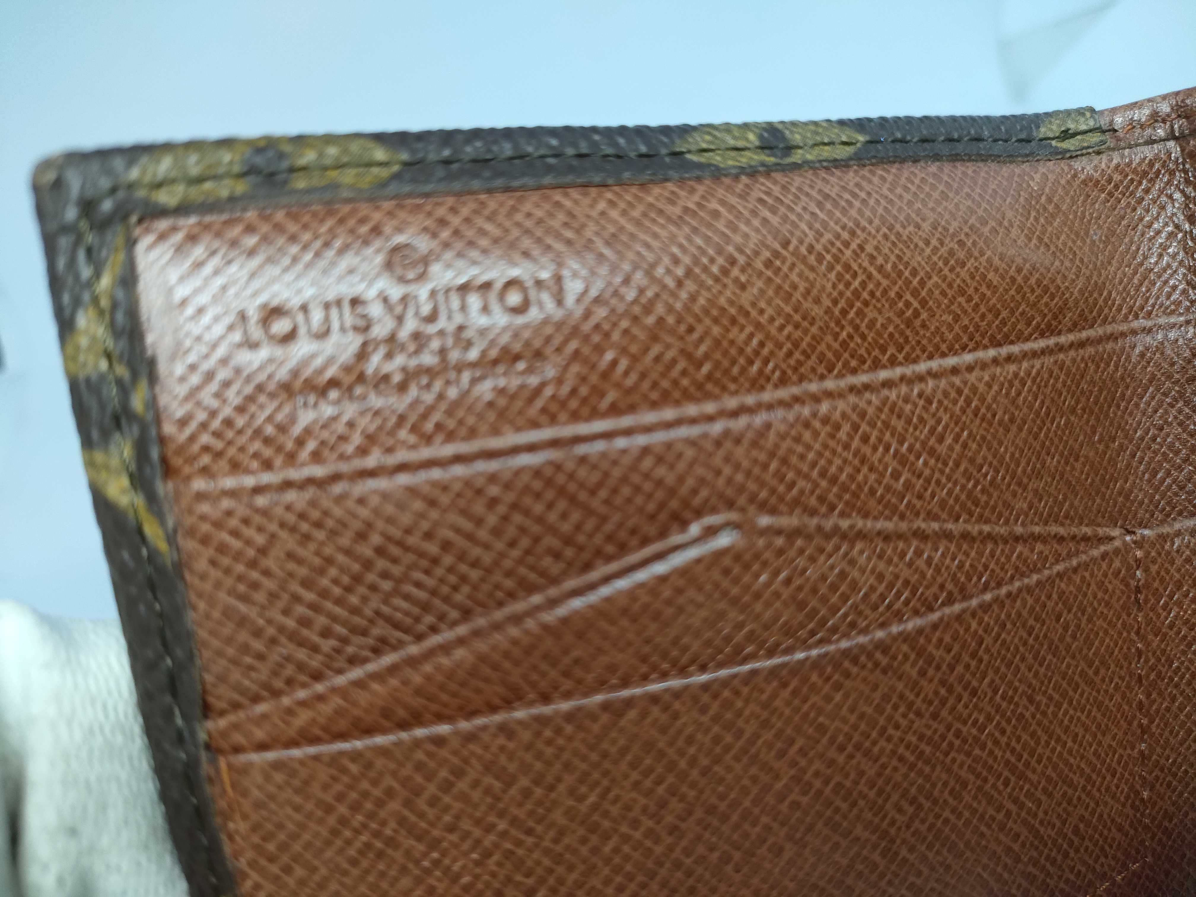 Monogram LV Monogram Bi-fold Wallet — view 9