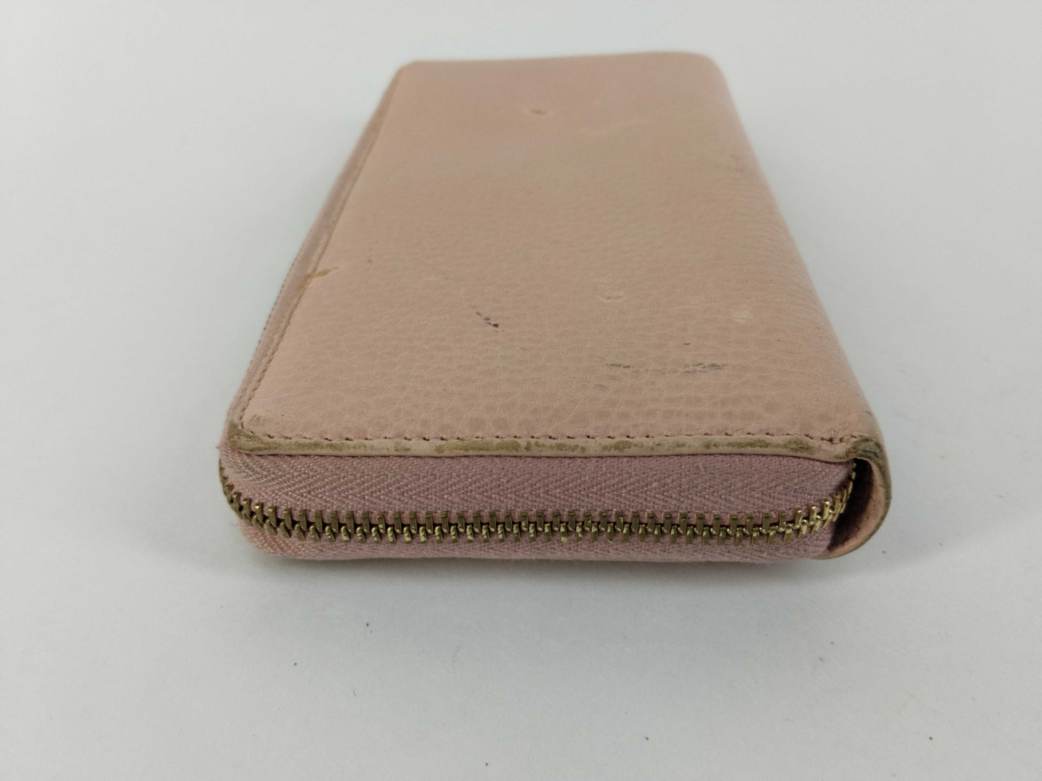 Marmont Leather Round Zip Long Wallet — view 4