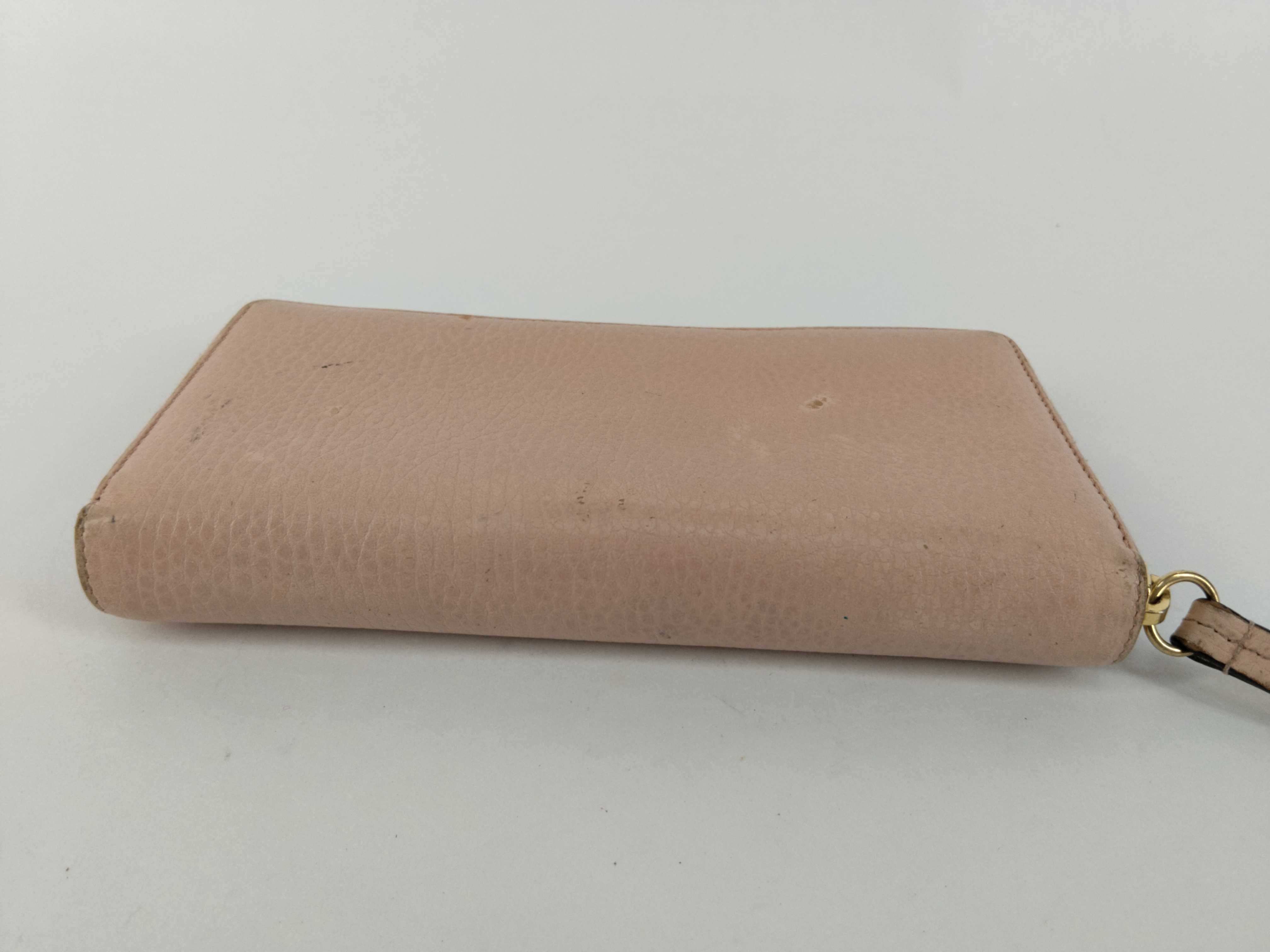 Marmont Leather Round Zip Long Wallet — view 5