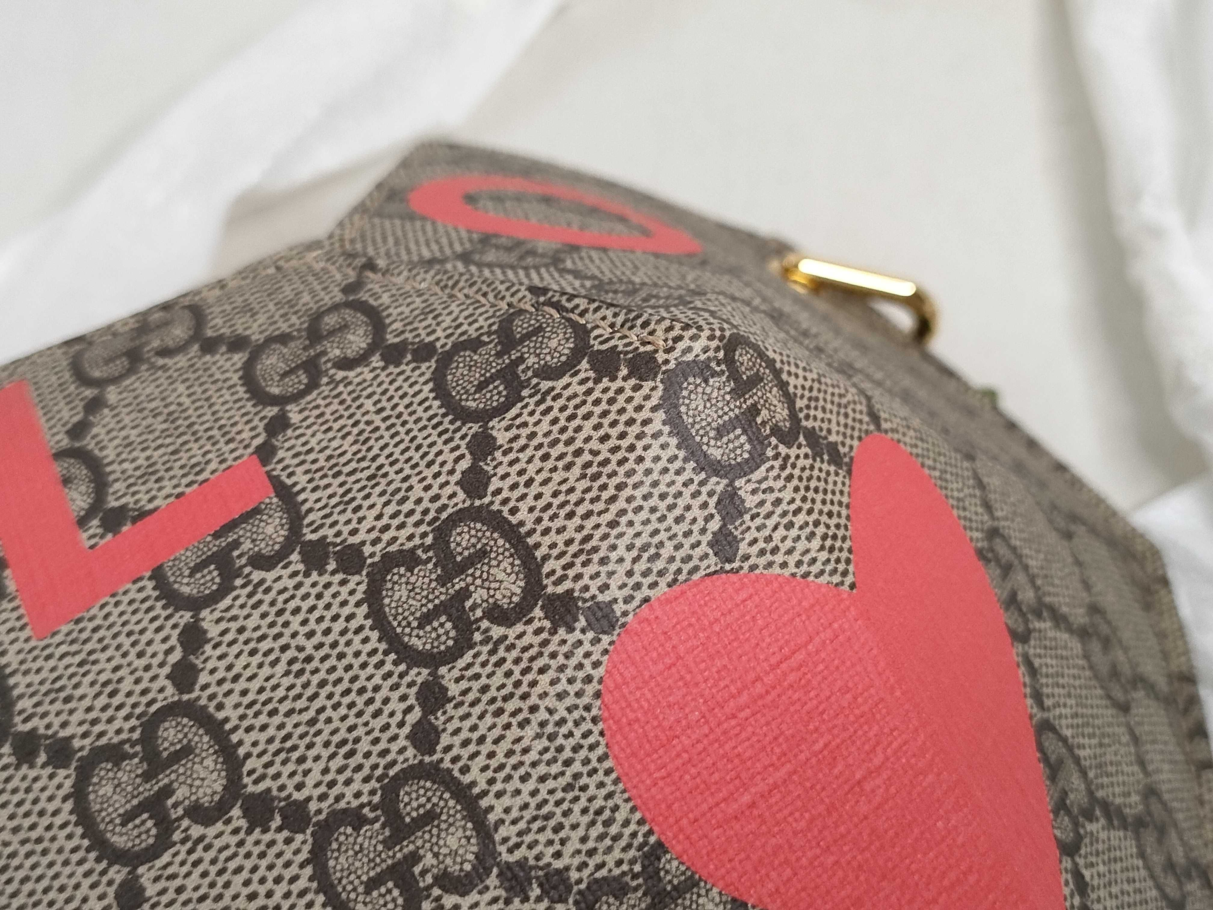 GG Supreme Unused Chain Shoulder Heart Shoulder Bag — view 12