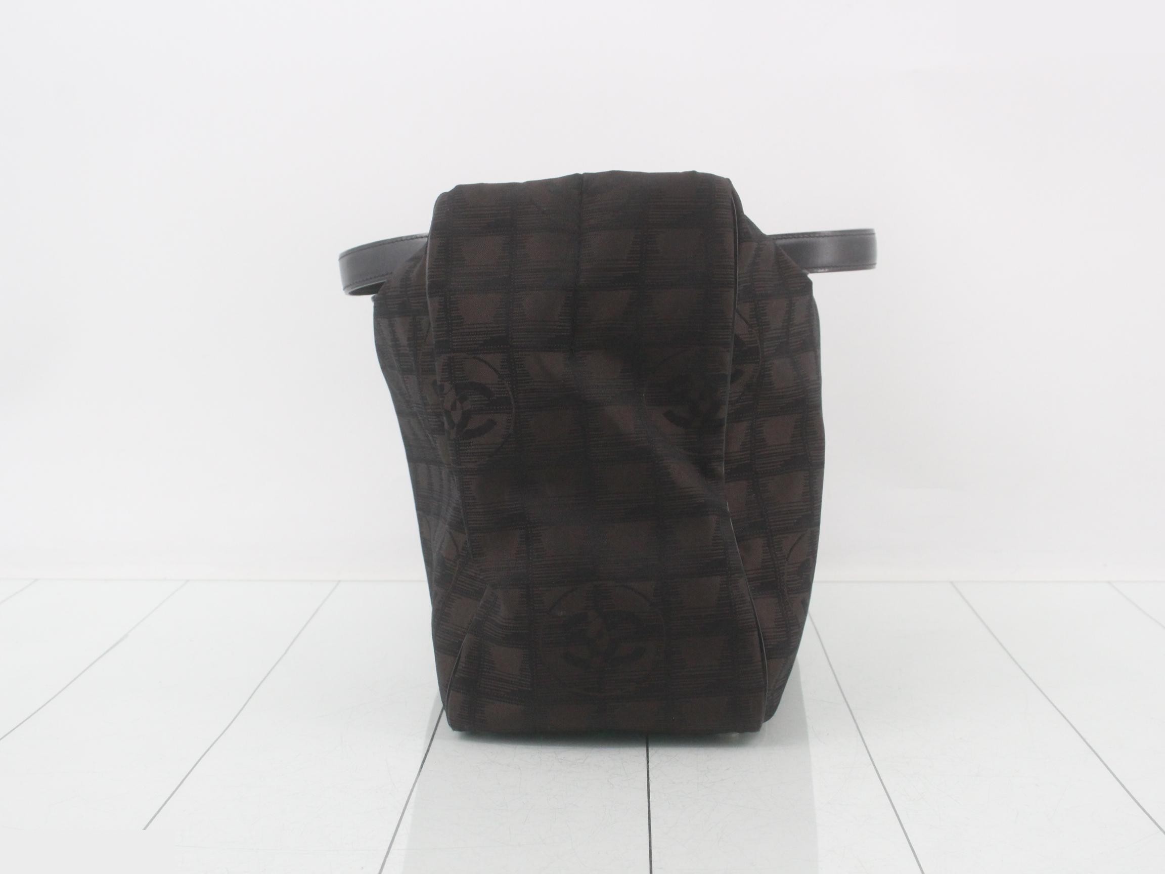 Item No. 9: Tote bag MM, Brown — view 3