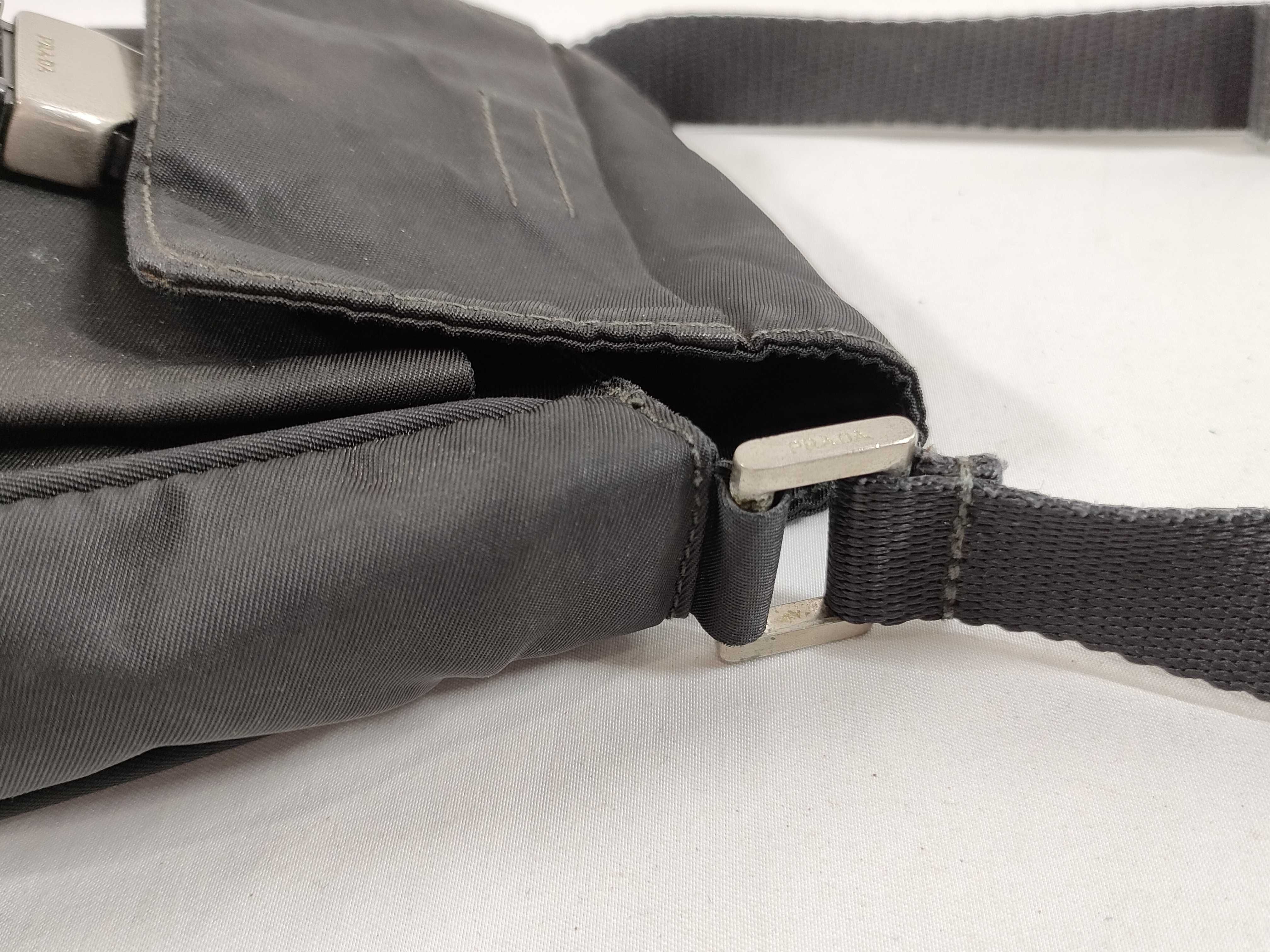 Nylon Shoulder Pouch Shoulder Bag — view 5