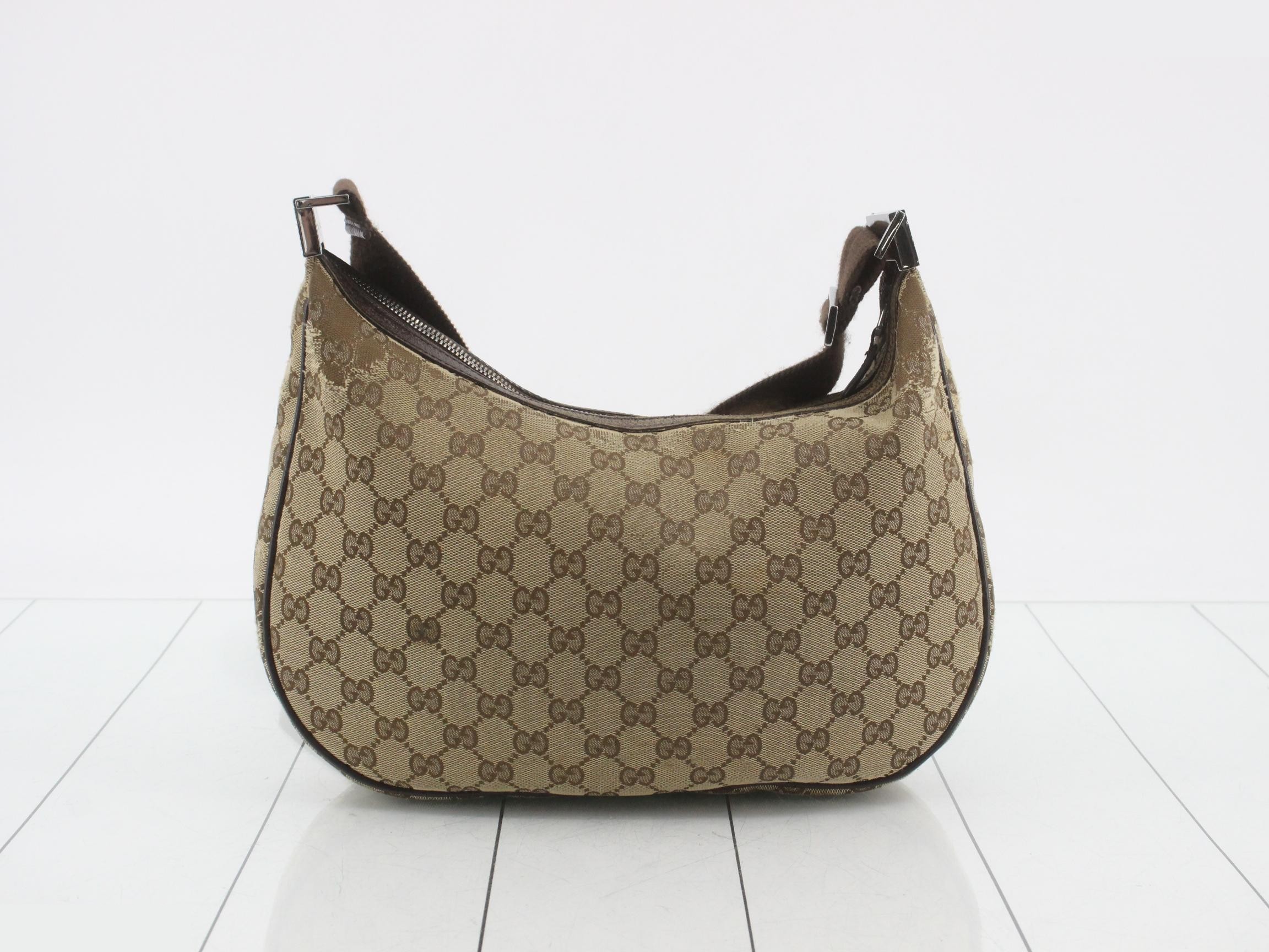 GG Canvas Shoulder Bag 122790 — view 2