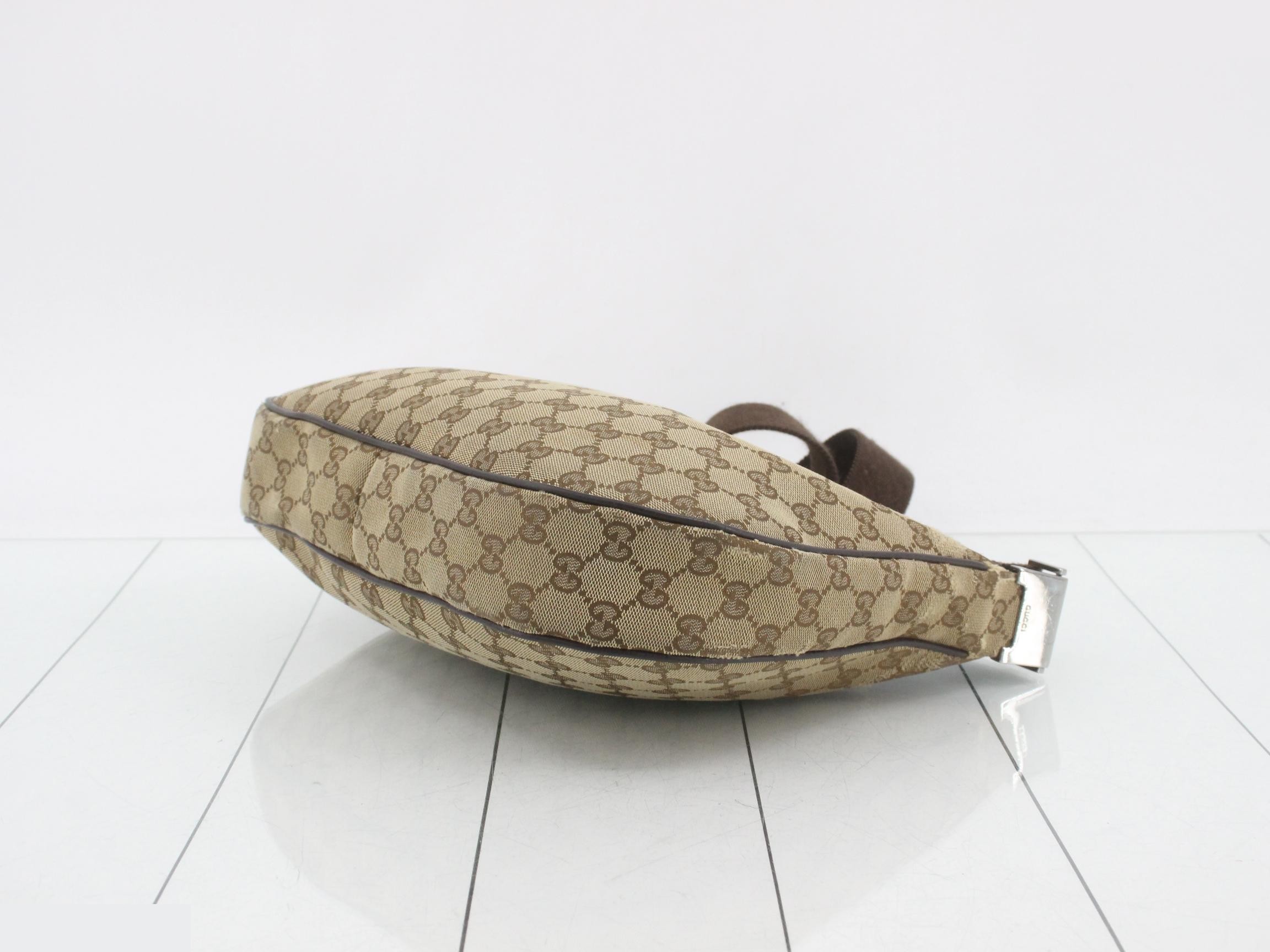 GG Canvas Shoulder Bag 122790 — view 6