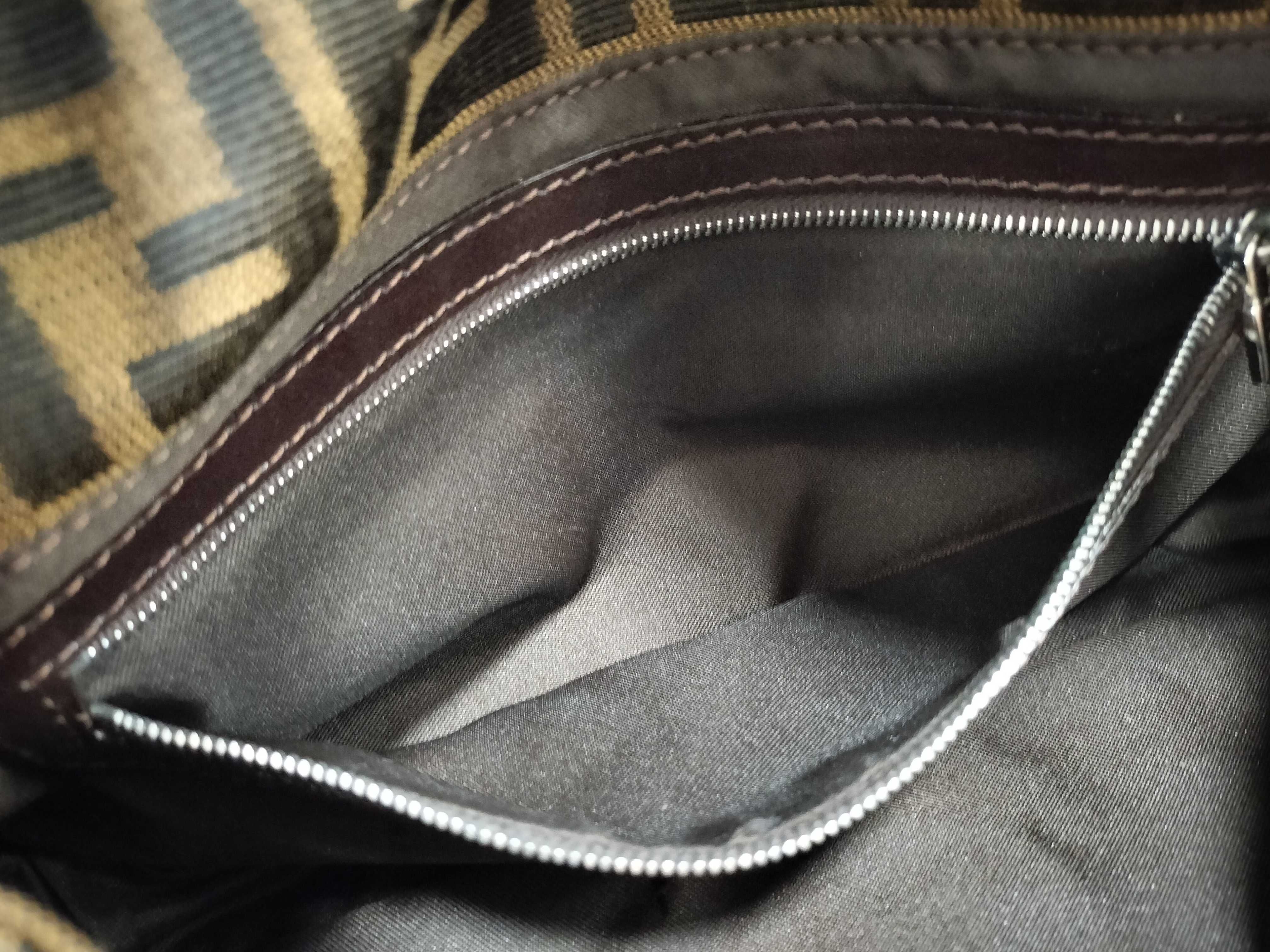 Mamma Bucket Shoulder Bag — view 11