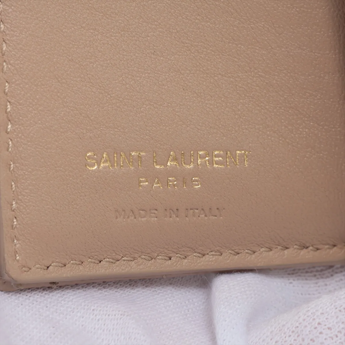 V-stitch YSL logo 668274 Leather Compact Wallet Beige — view 7