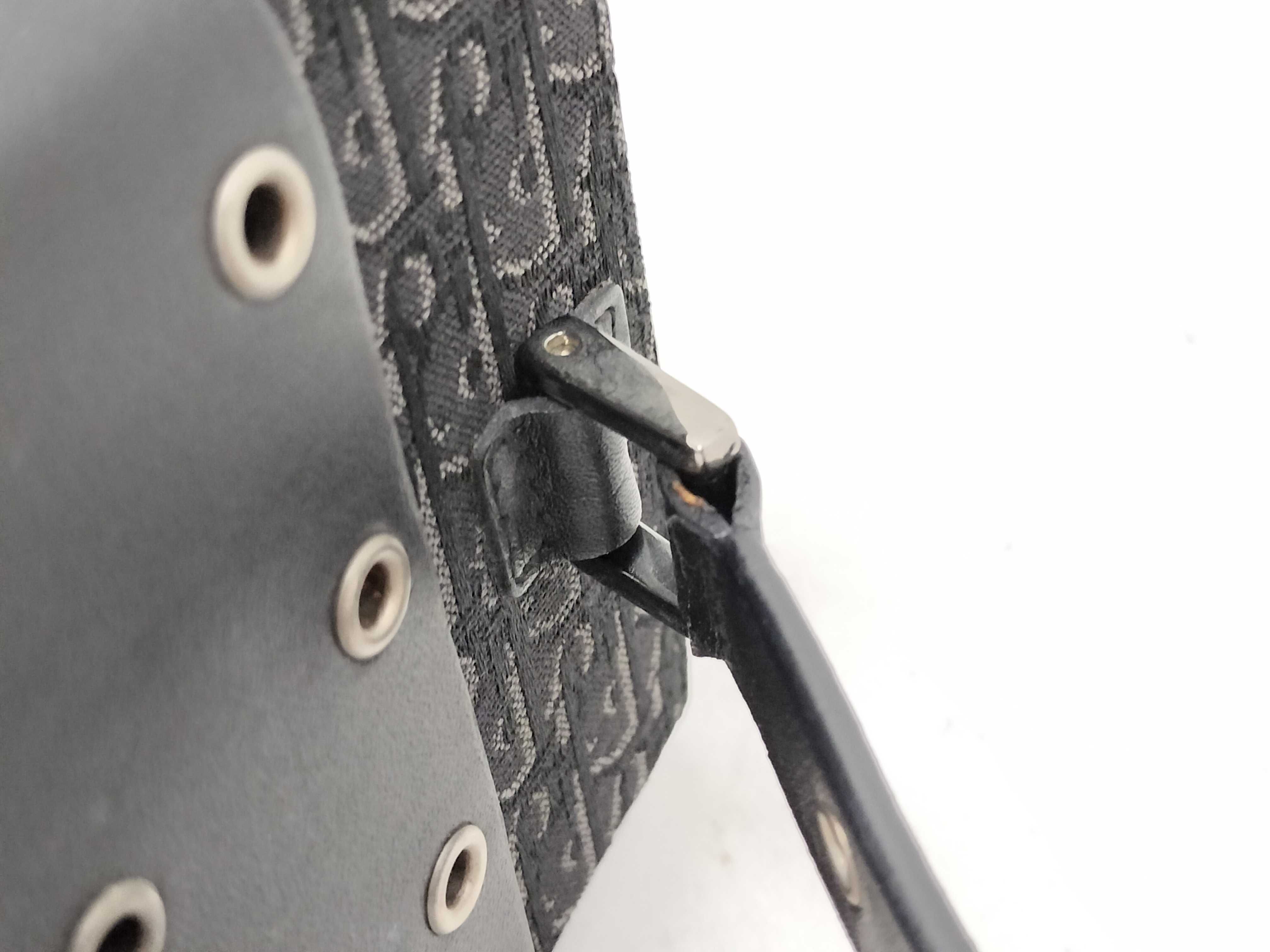 Trotter Street Chic Vanity Black Handbag — view 5