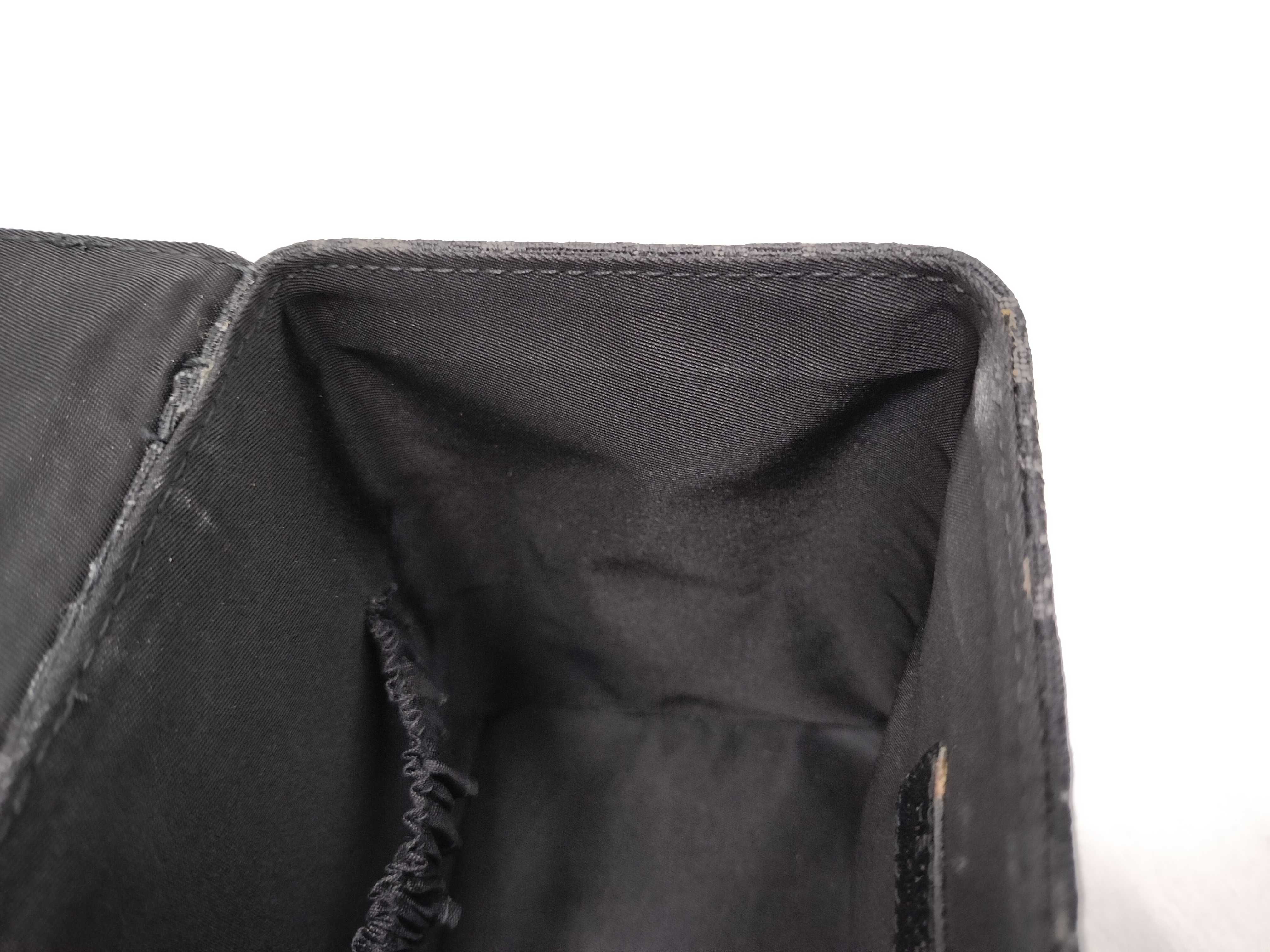 Trotter Street Chic Vanity Black Handbag — view 9