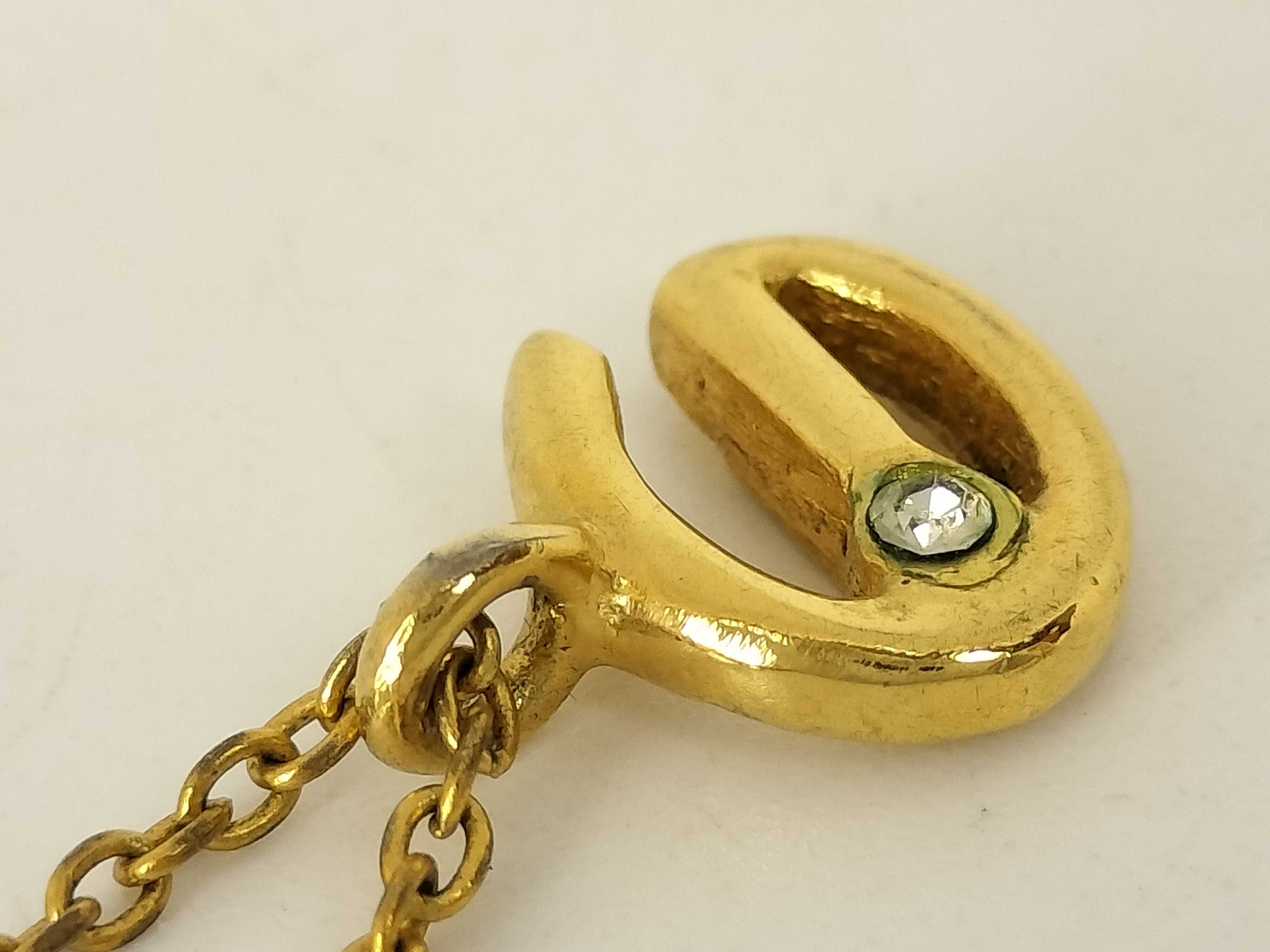 necklace, gold, G logo, rhinestone necklace — view 9