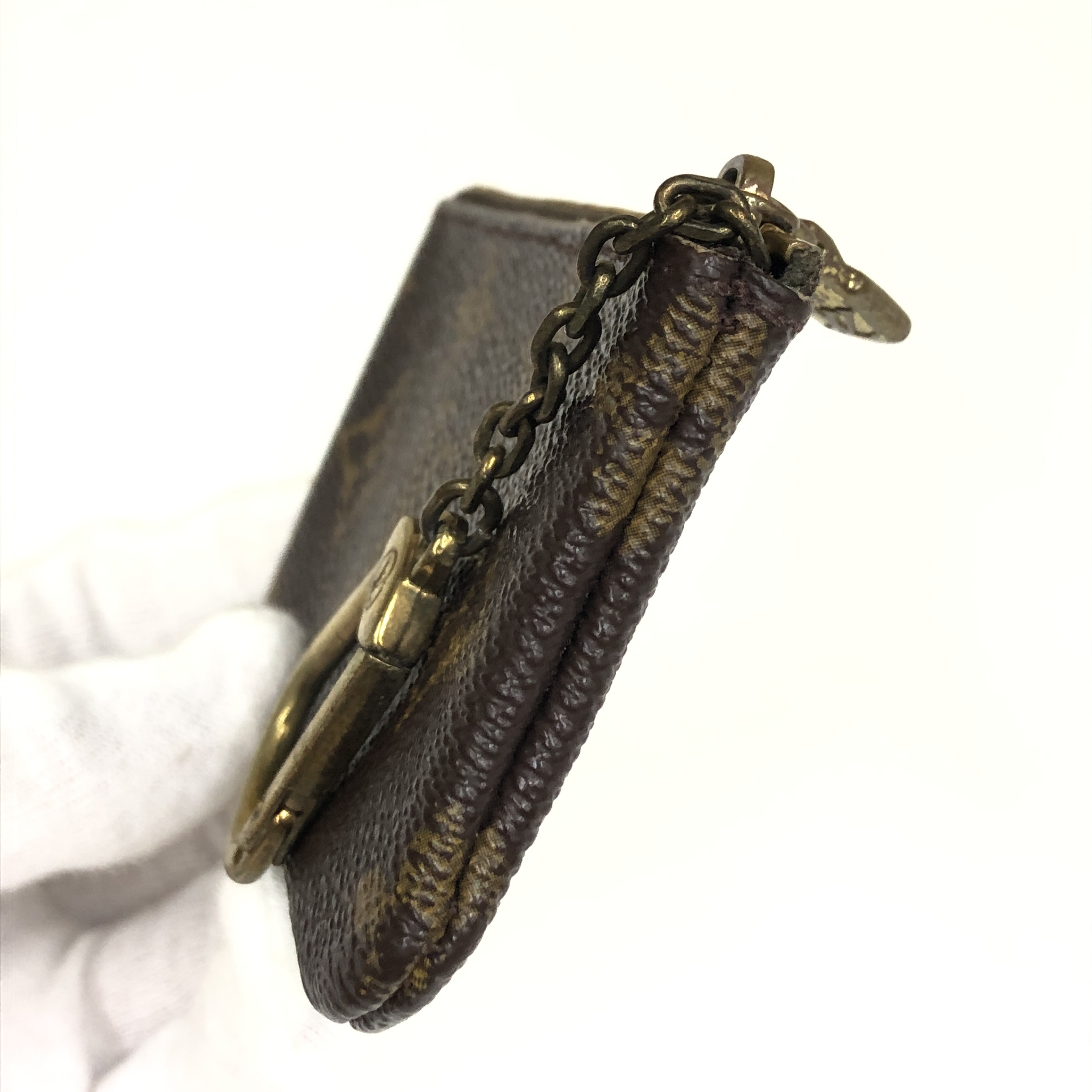 Monogram Pochette Clé Coin Case M62650 with Keyring CA0997 Compact Wallet Coin Purse Made in Spain — view 13