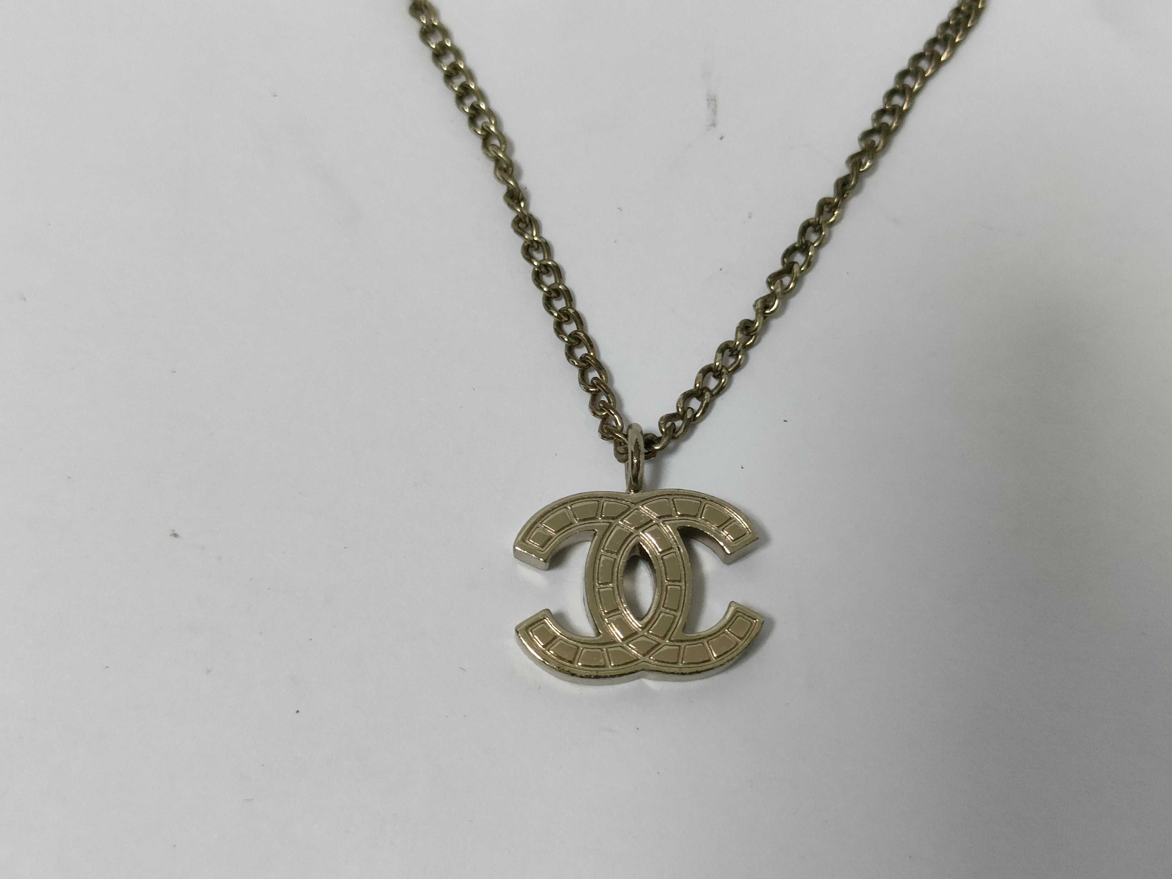 Coco Mark 05V Coco Mark Necklace — view 2