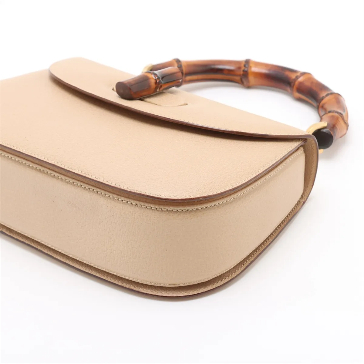 bamboo leather 2WAY handbag beige with mirror — view 3