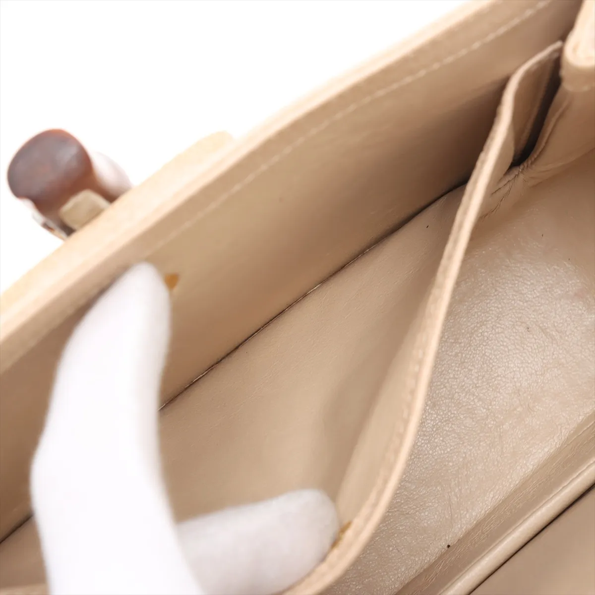 bamboo leather 2WAY handbag beige with mirror — view 8