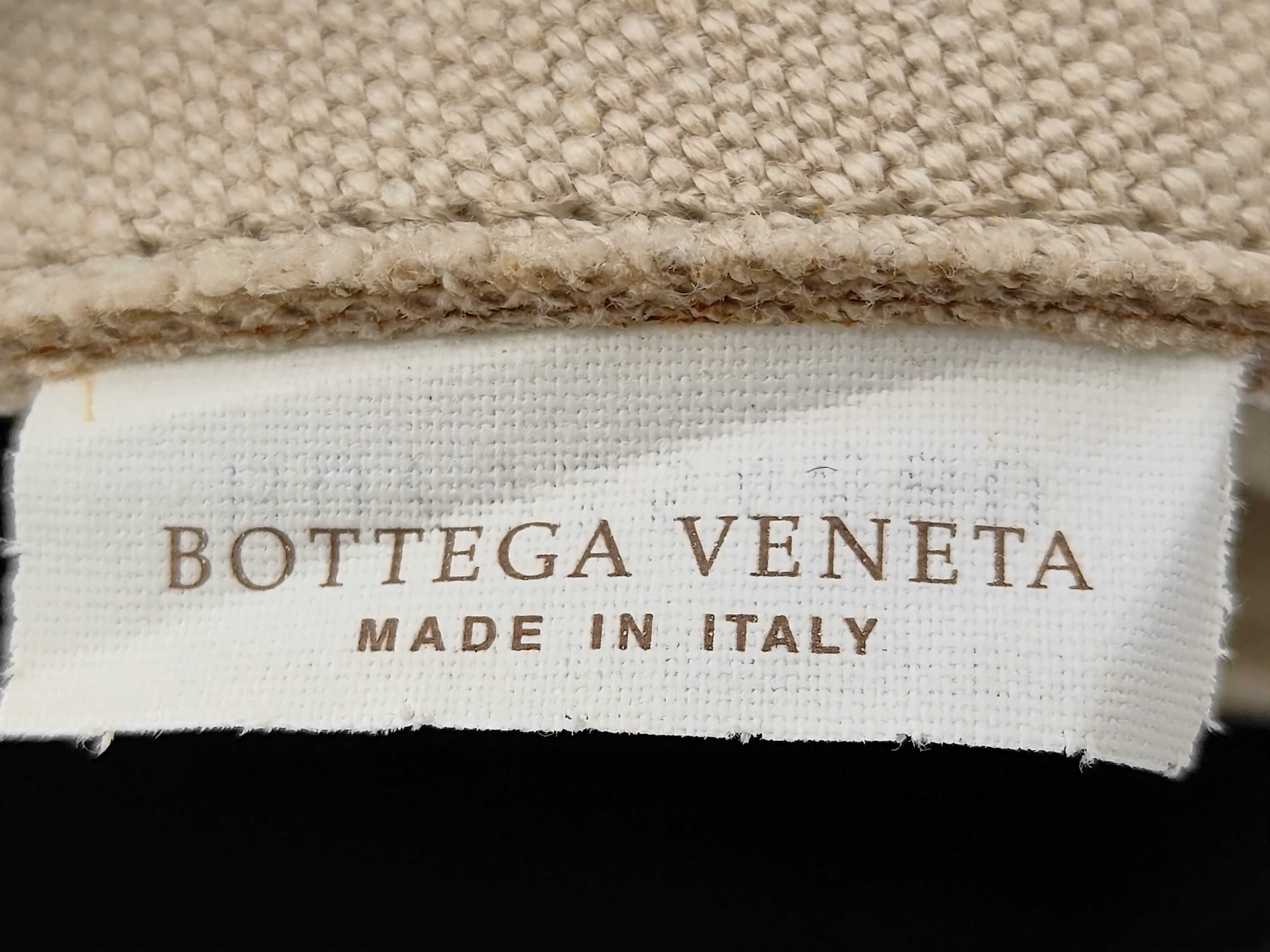 Intrecciato Canvas Leather Handbag — view 9