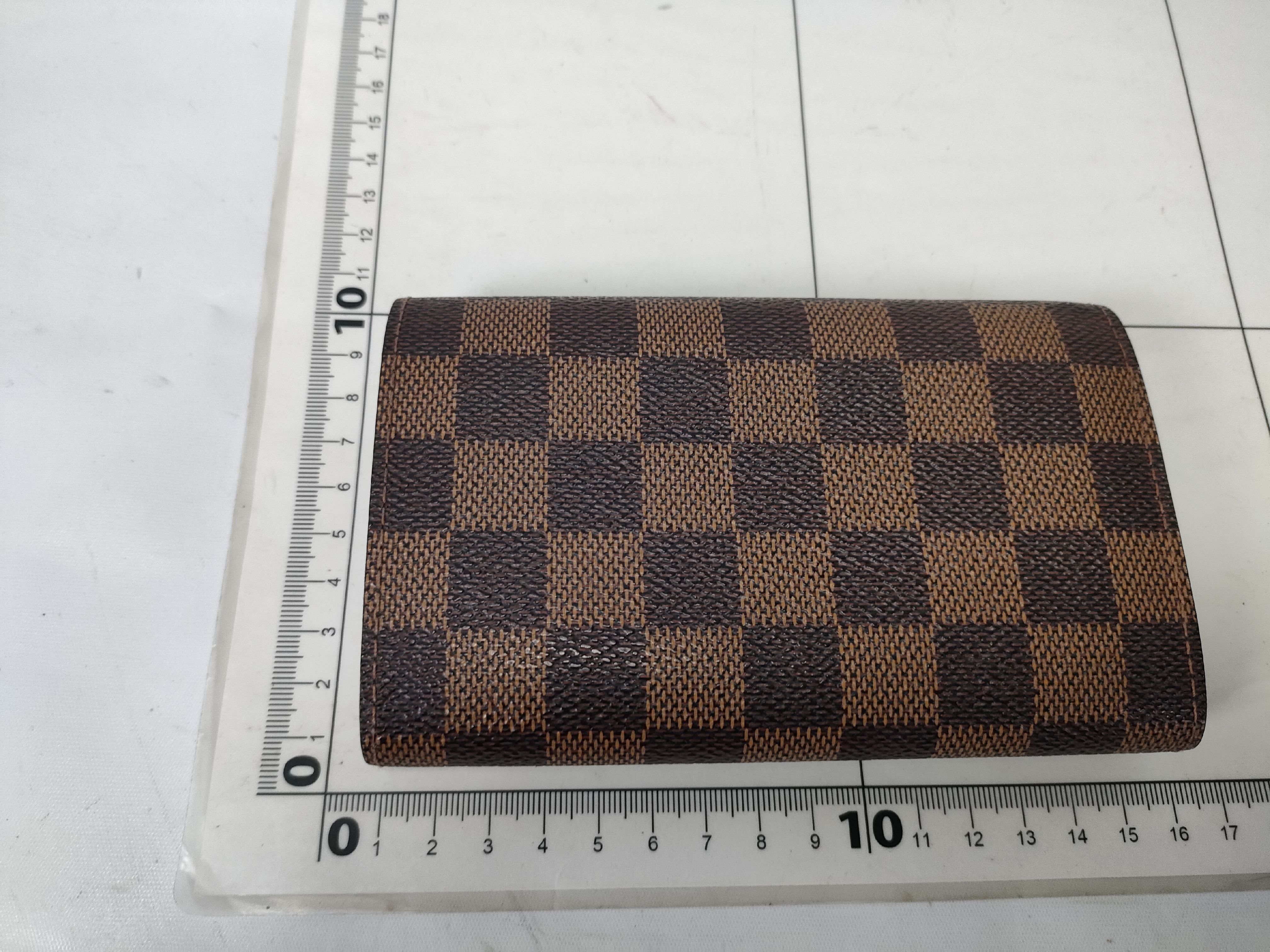 Damier Vuitton Tresor Damier Wallet — view 2