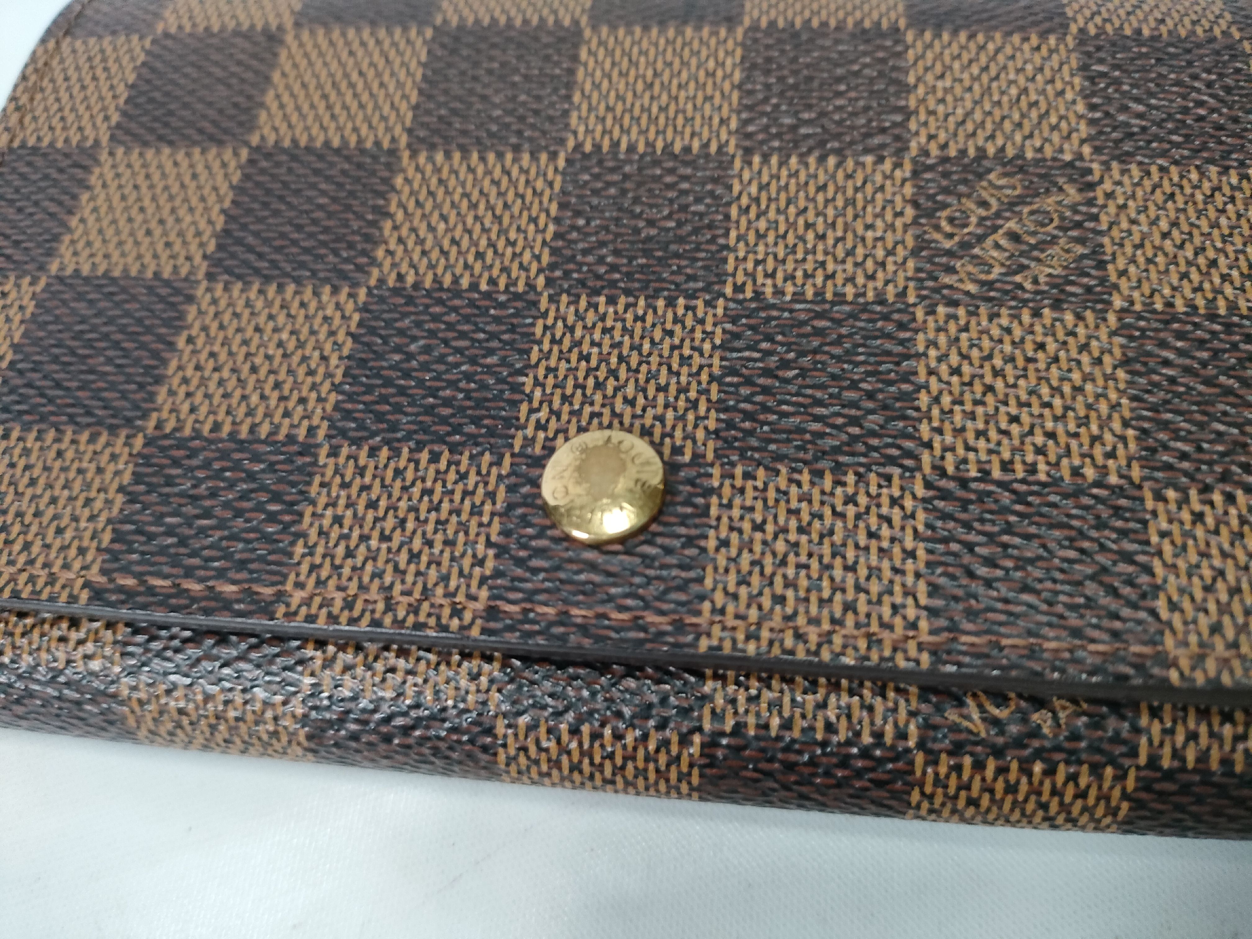 Damier Vuitton Tresor Damier Wallet — view 7