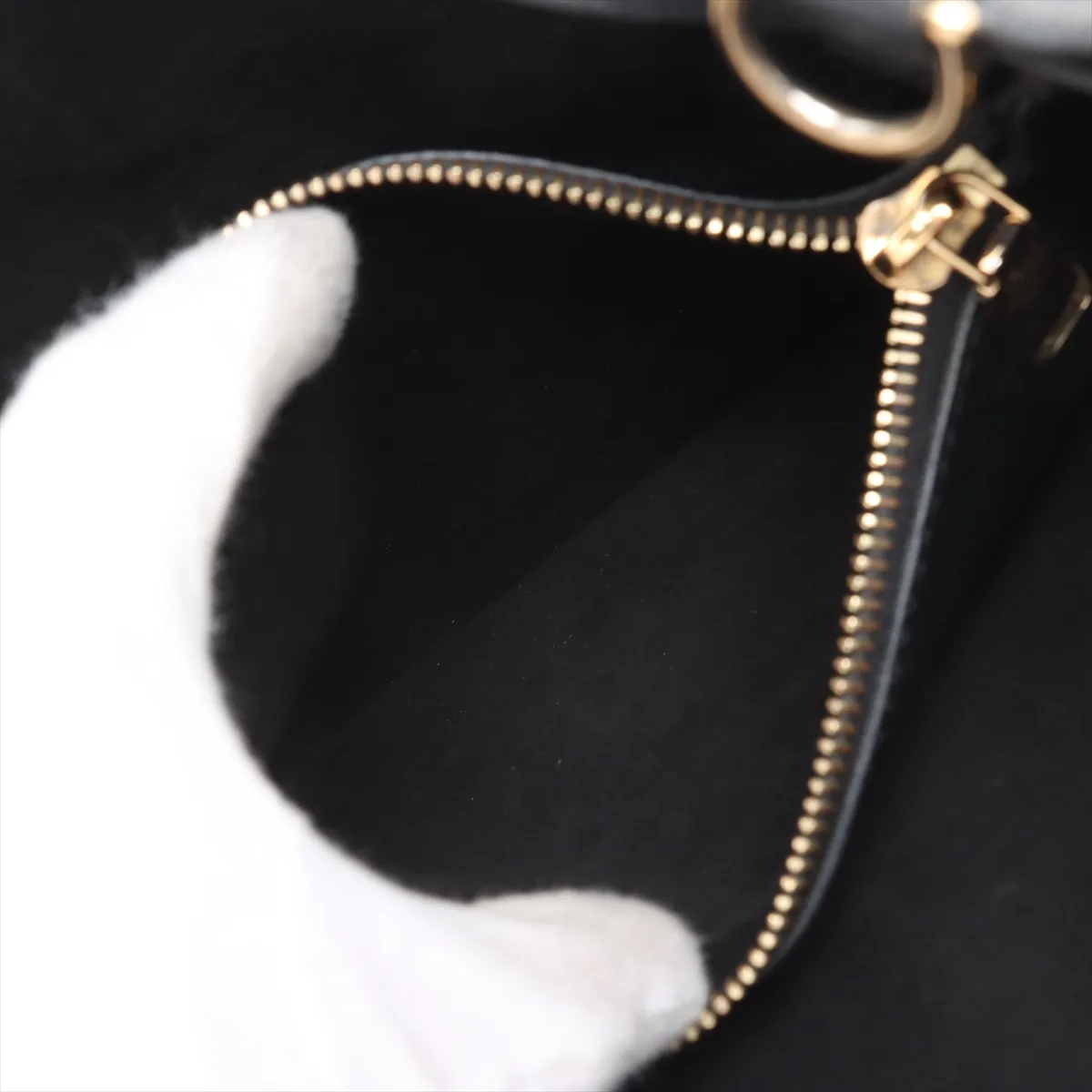 Monogram Empreinte Neonoe M45256 Black RFID reaction — view 8