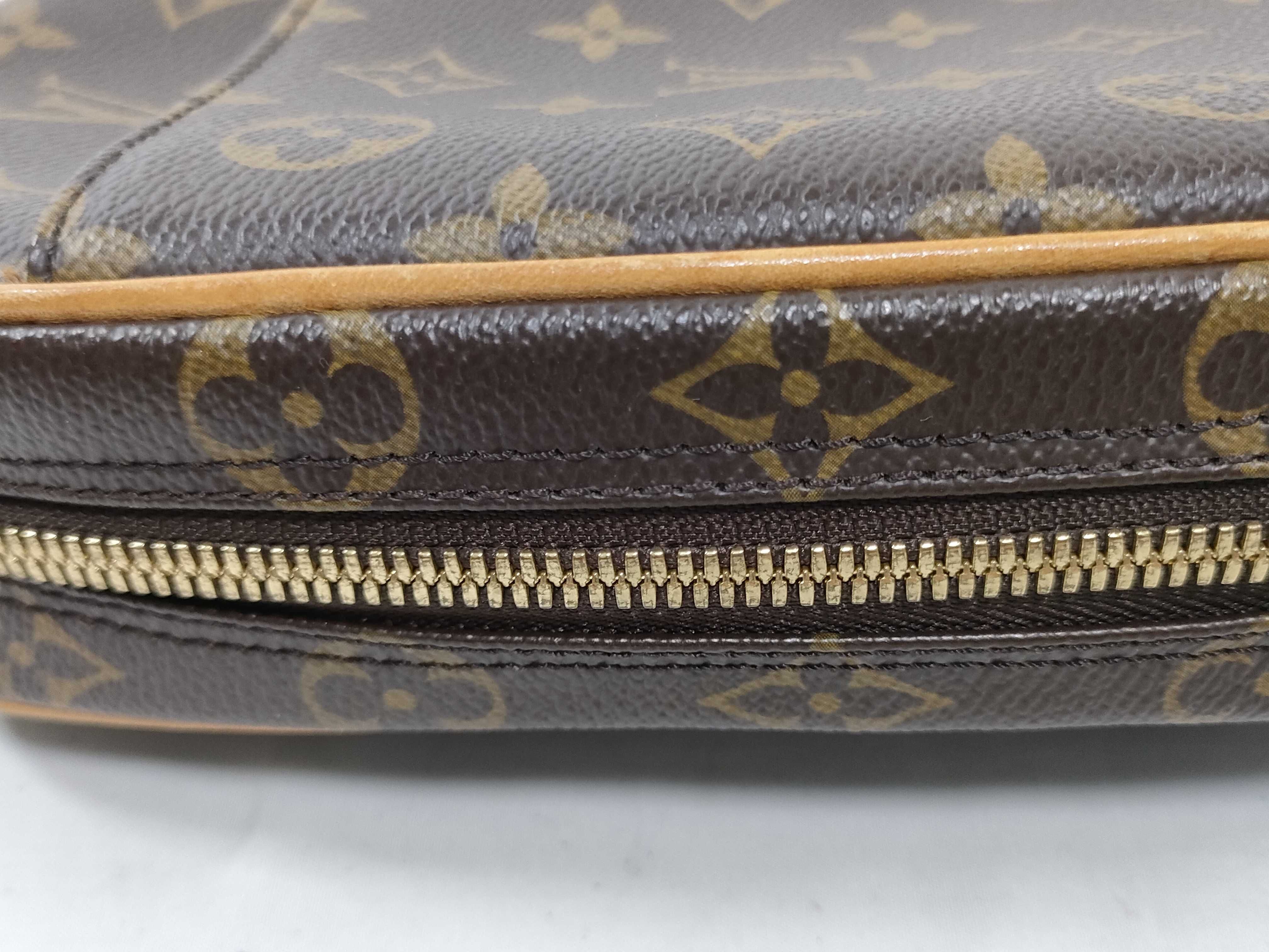 Monogram Pochette Gange M51870 CA0026 Shoulder Bag — view 7