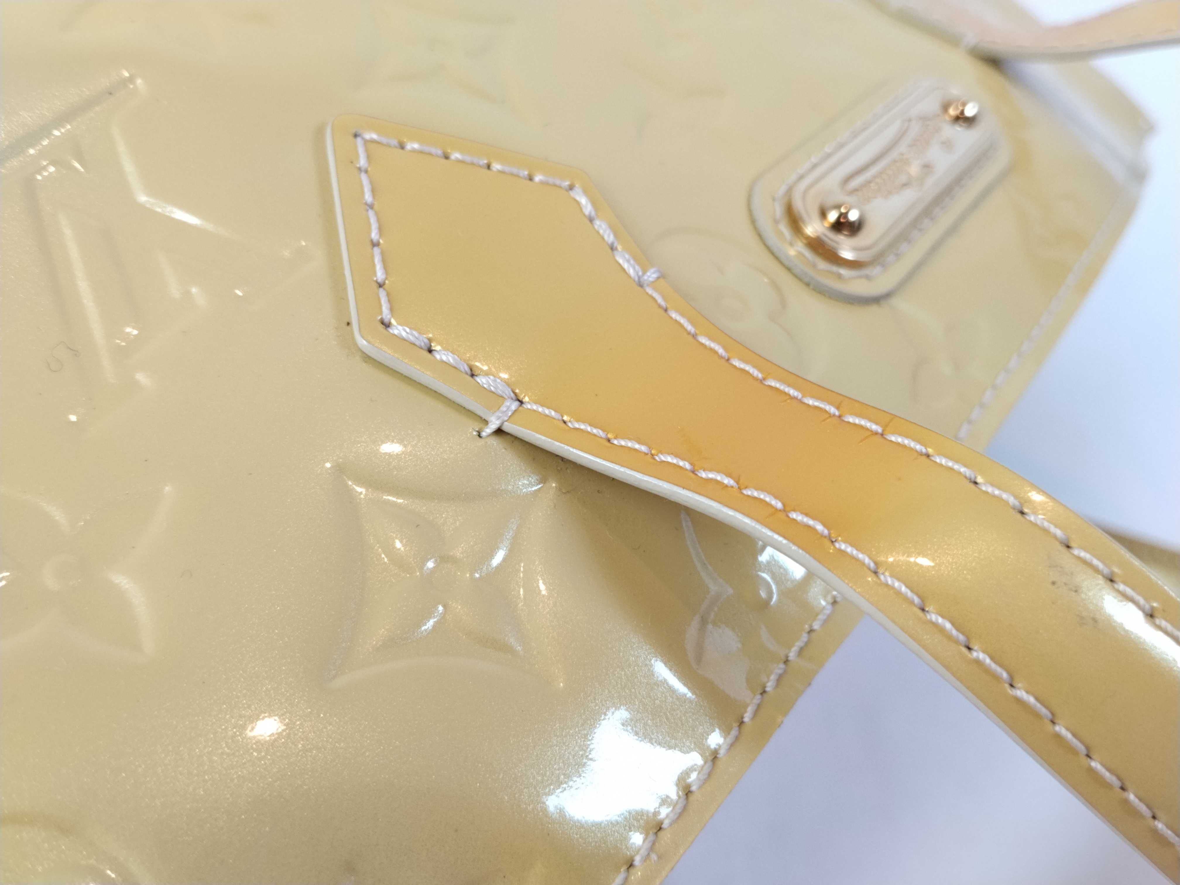 Vernis Wilshire PM Handbag — view 6