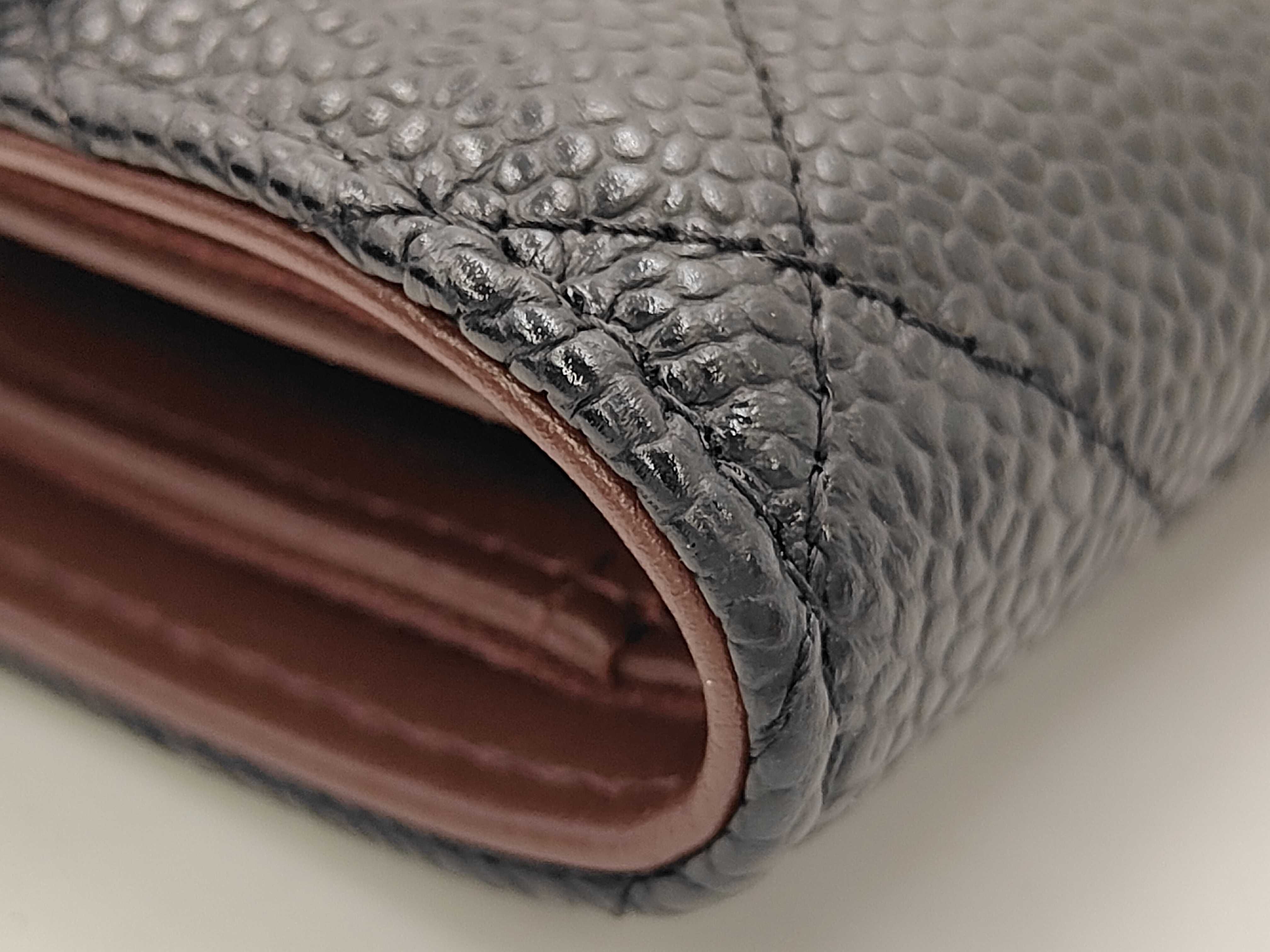 Caviar Skin Matelassé Medium Flap Wallet — view 7
