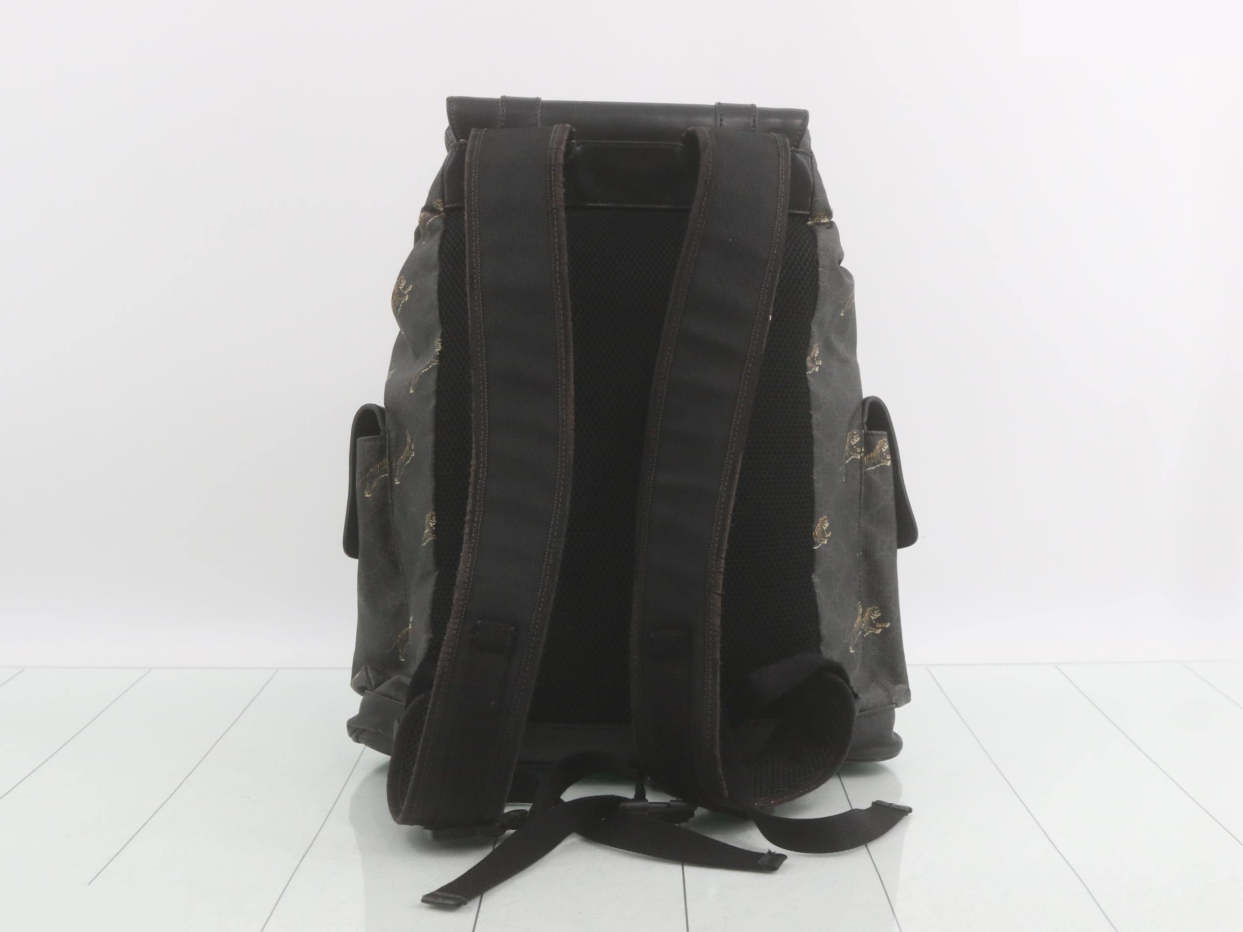 GG Supreme Tiger Backpack, Sherry Line, Black/Gray — view 2