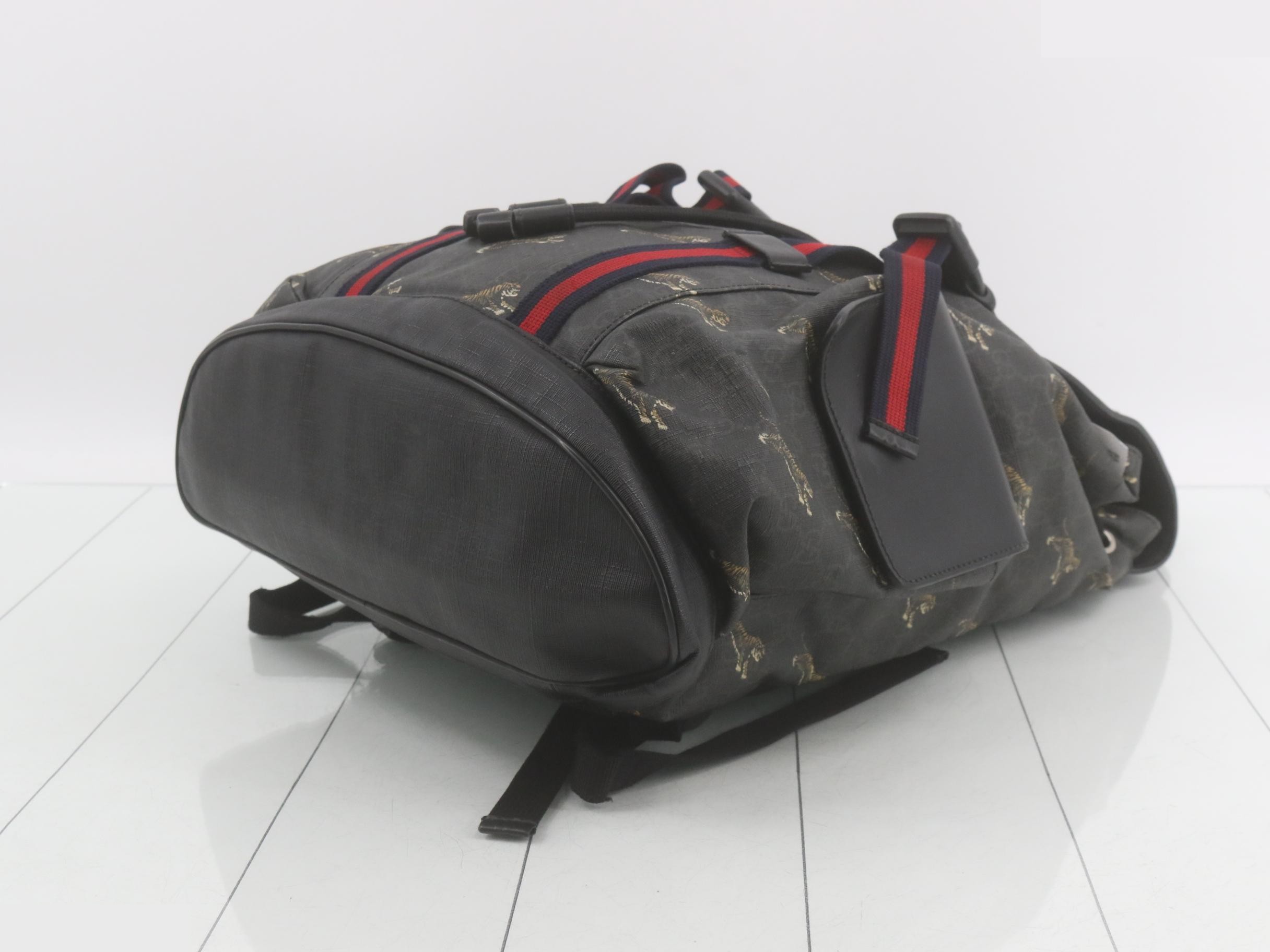 GG Supreme Tiger Backpack, Sherry Line, Black/Gray — view 6
