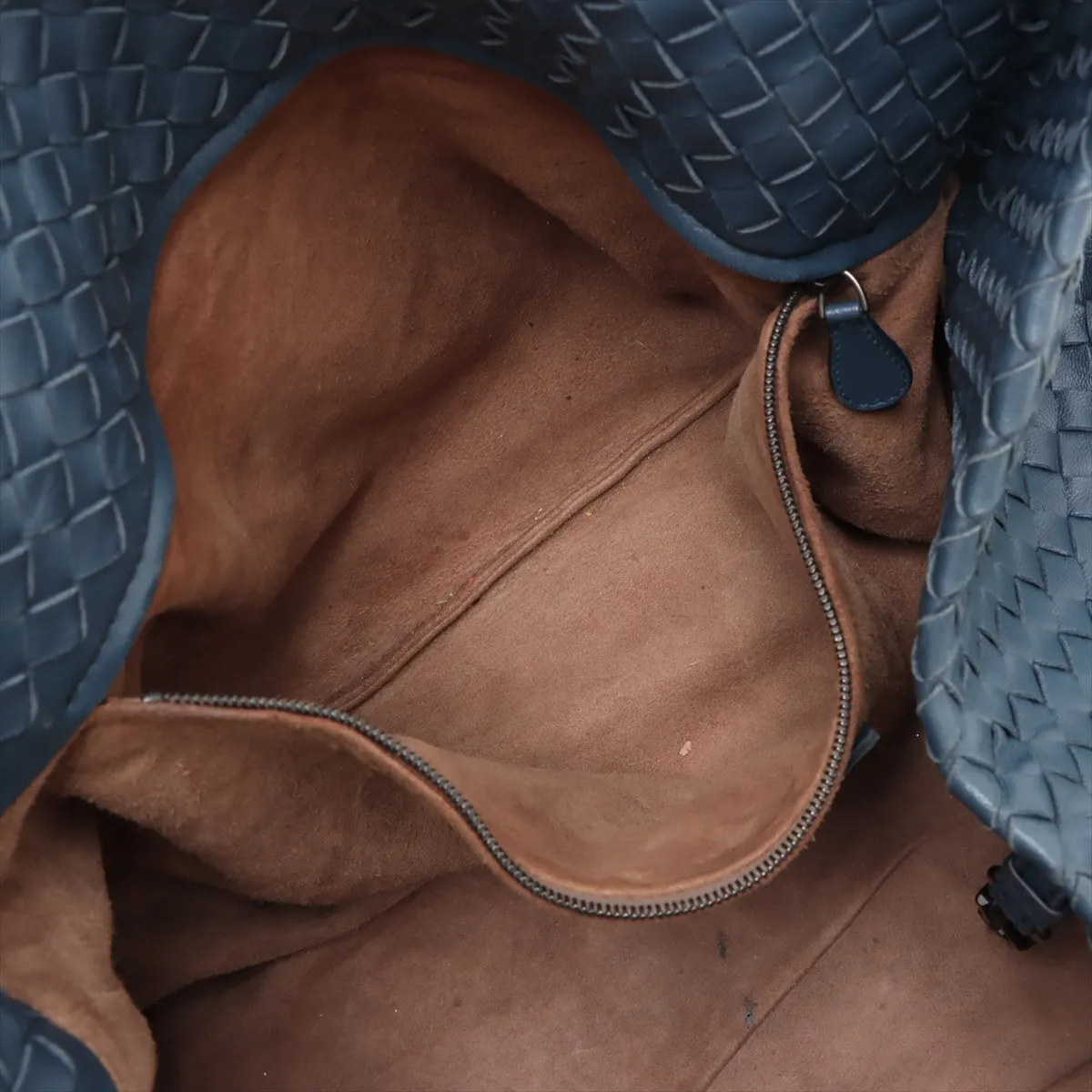 Intrecciato Leather Tote Bag Navy — view 8