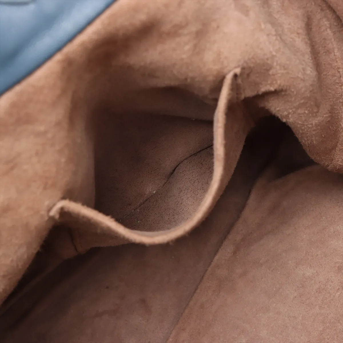 Intrecciato Leather Tote Bag Navy — view 9