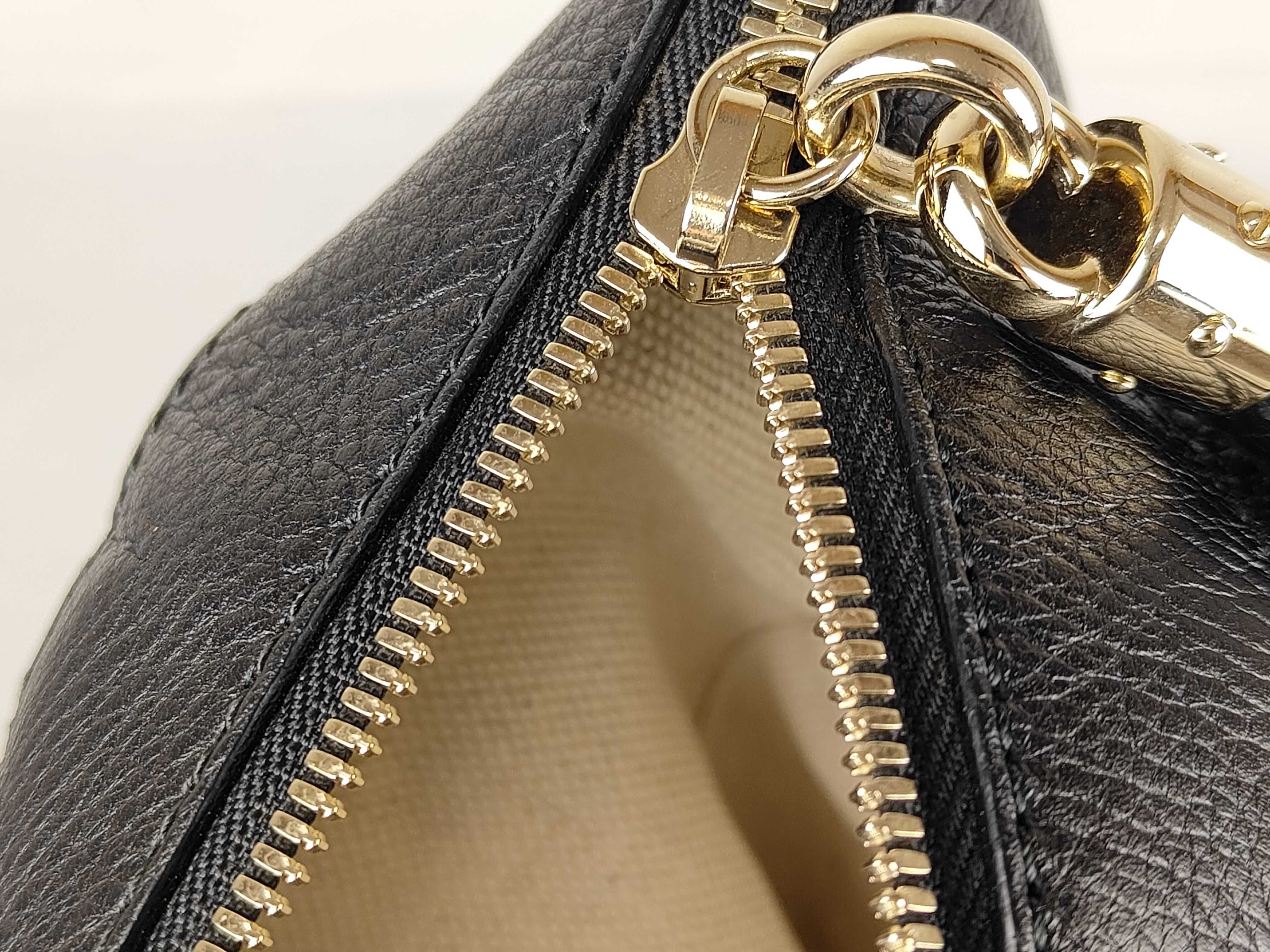 Soho Interlocking G 282306 GG Leather Hand Tote Bag — view 13
