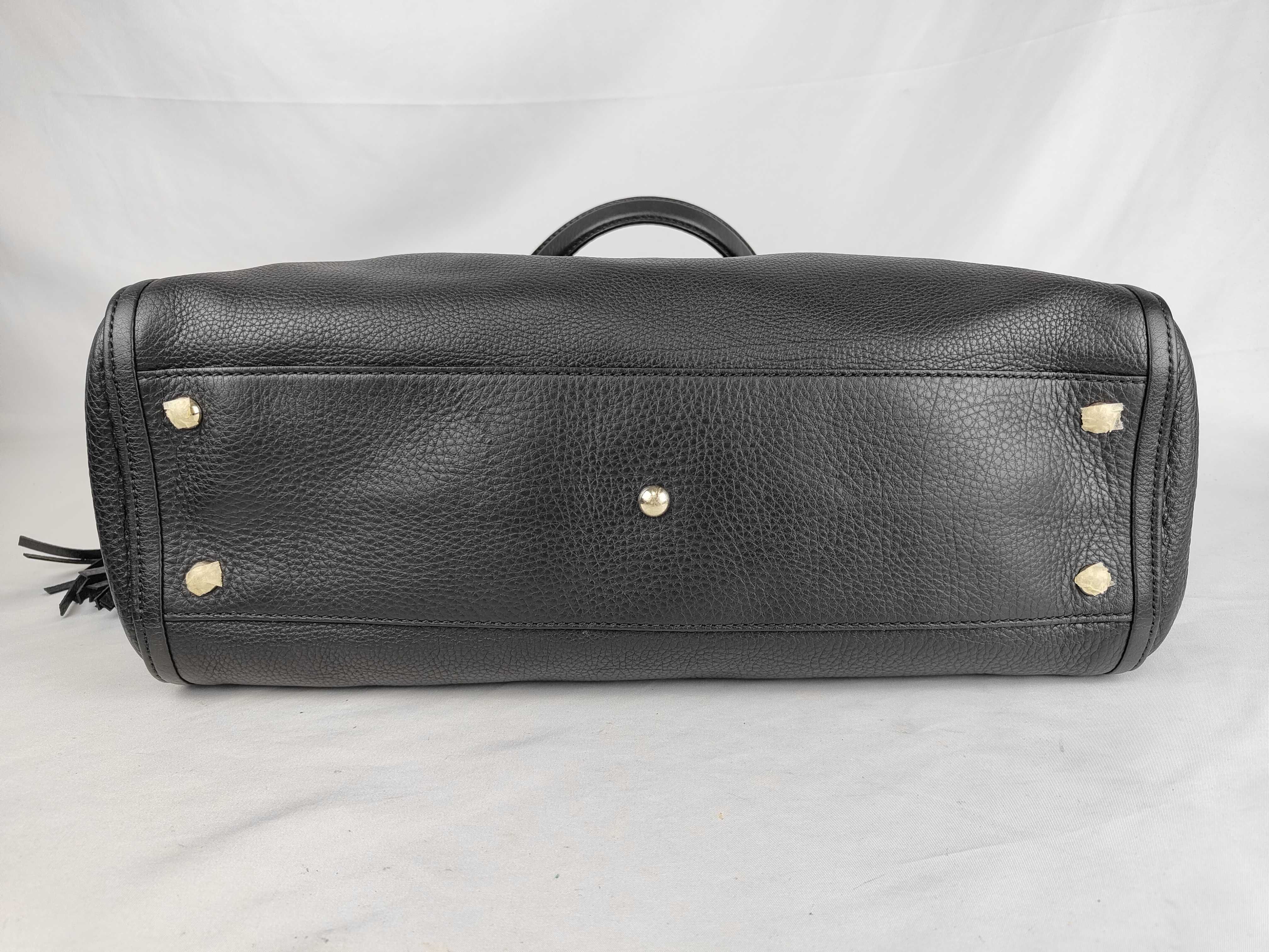 Soho Interlocking G 282306 GG Leather Hand Tote Bag — view 9