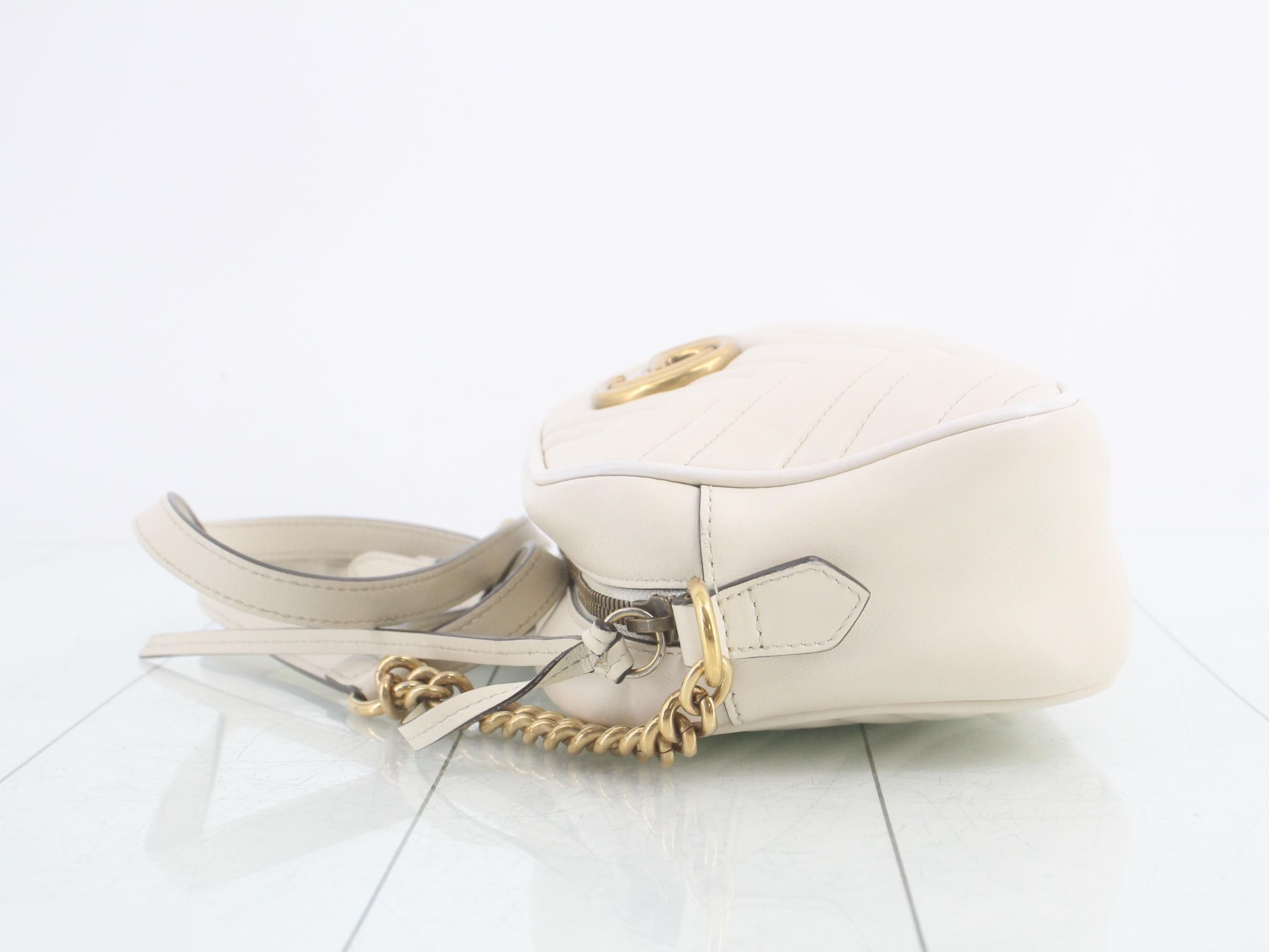 GG Marmont Shoulder Bag — view 4