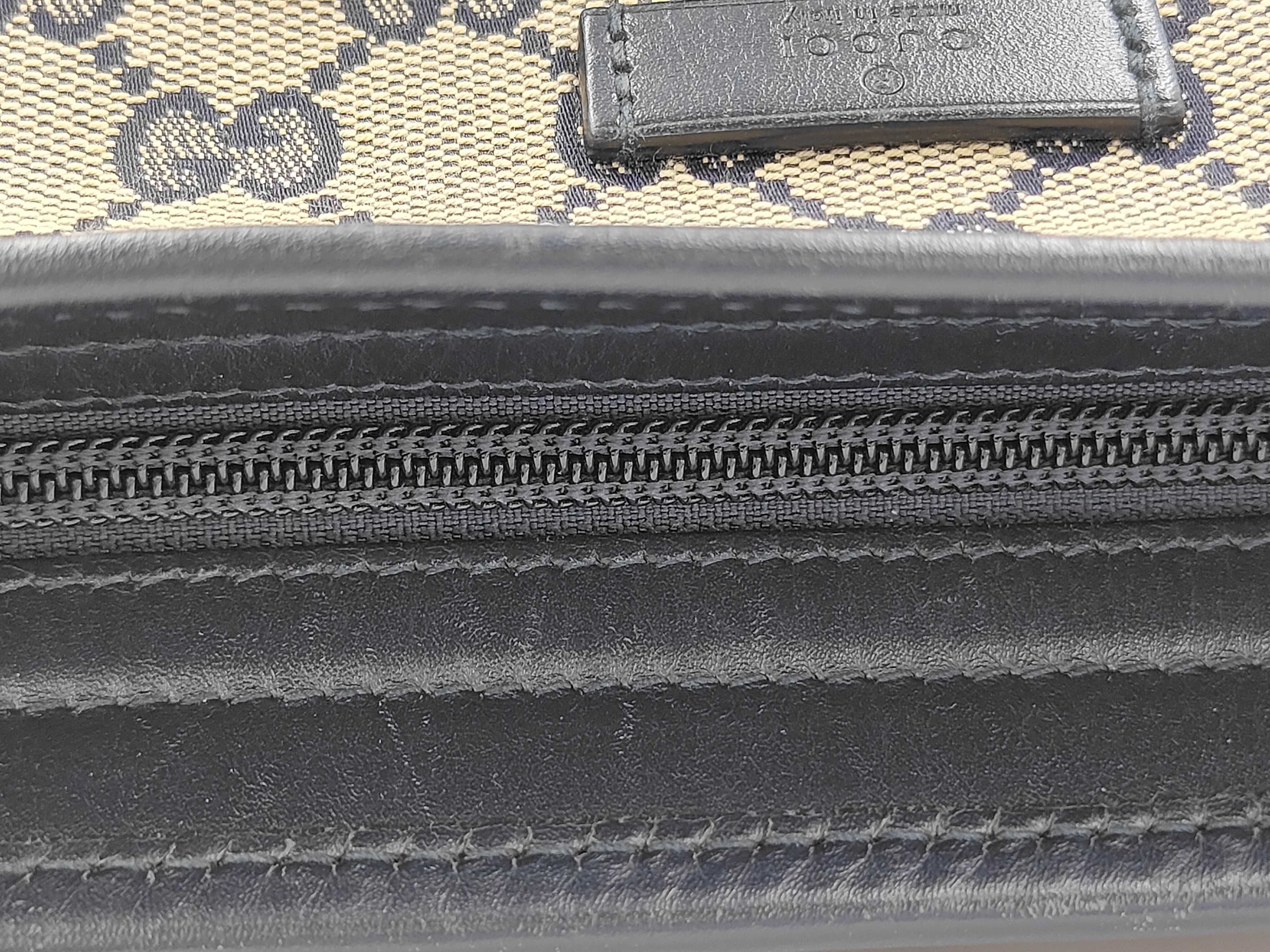 GG Canvas Sherry Line Shoulder Bag — view 7