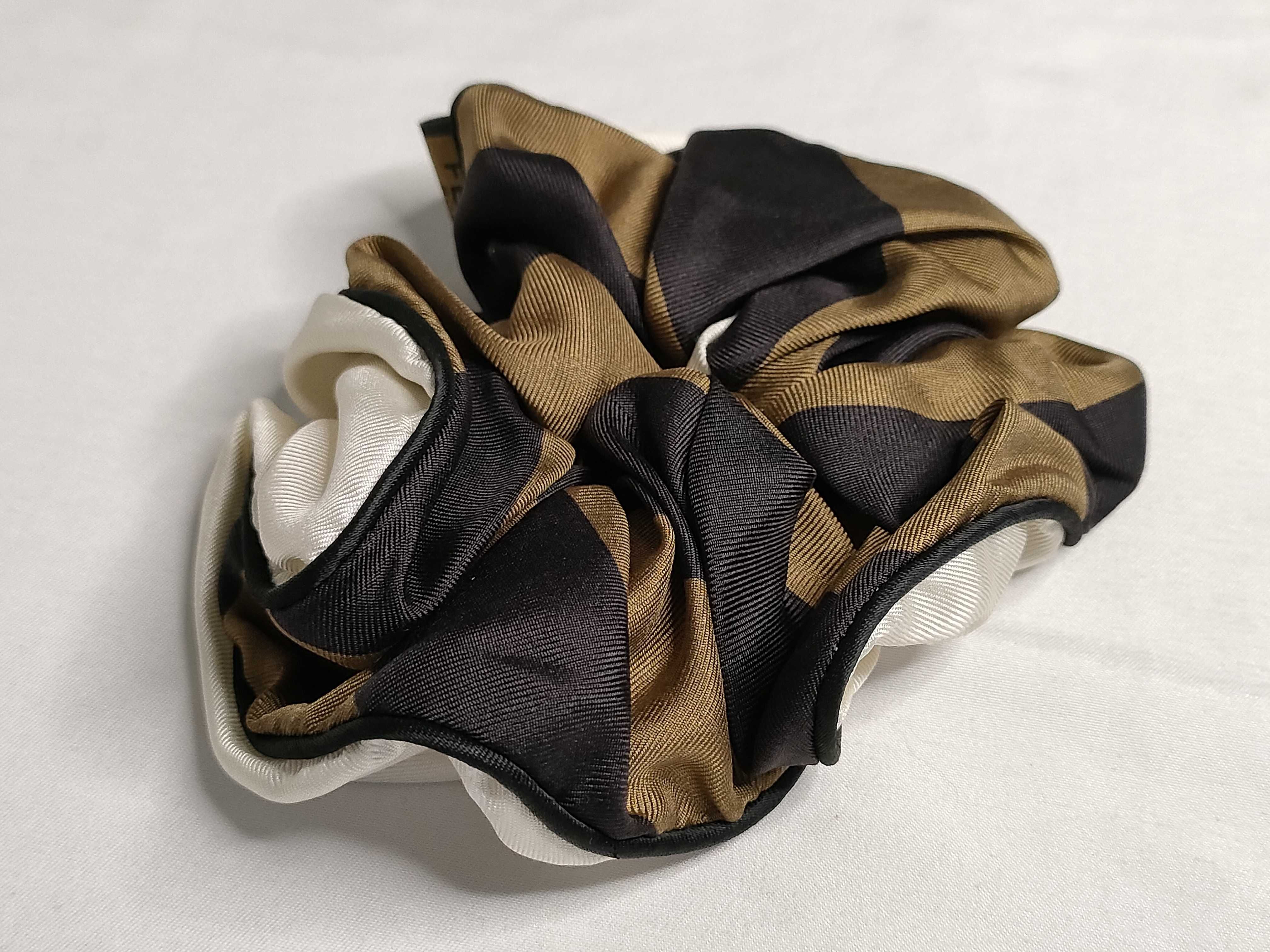 Multicolor Scrunchie and other accessories — view 4