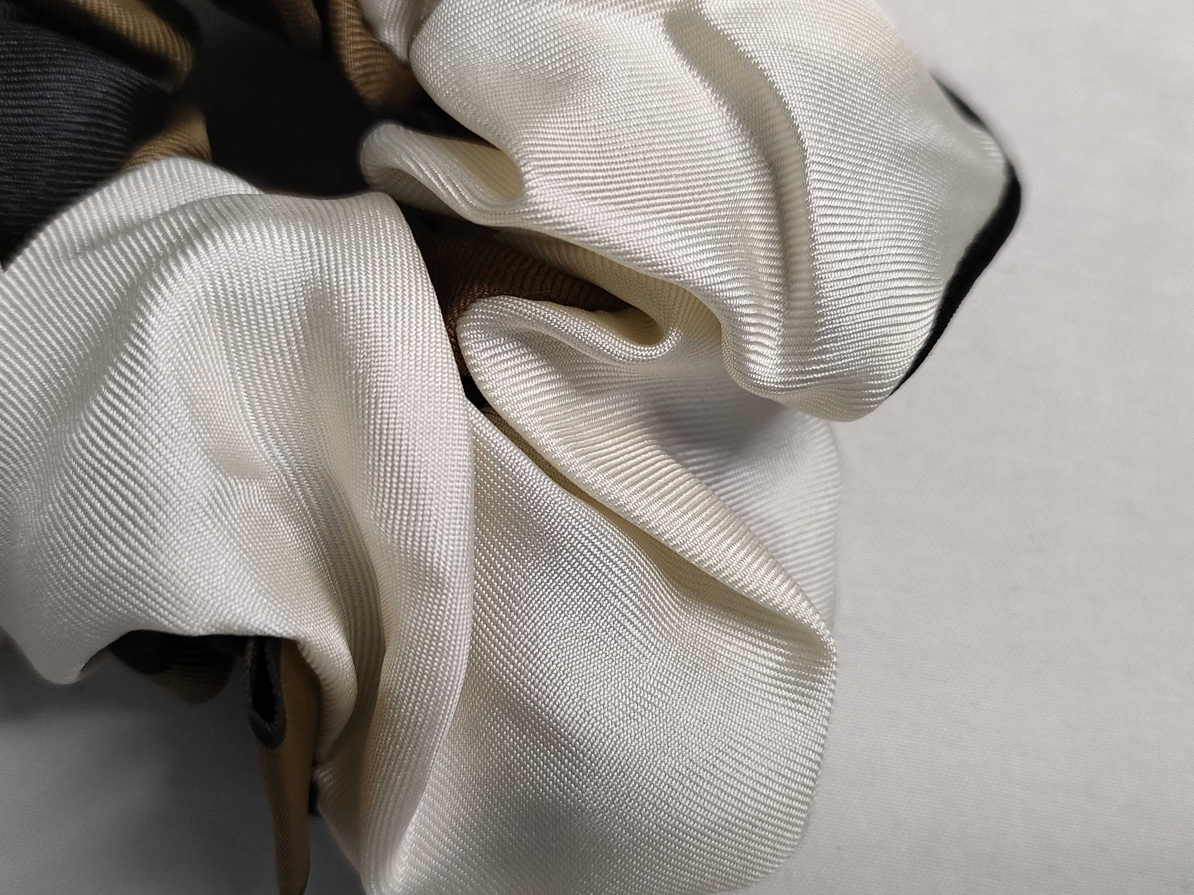 Multicolor Scrunchie and other accessories — view 9