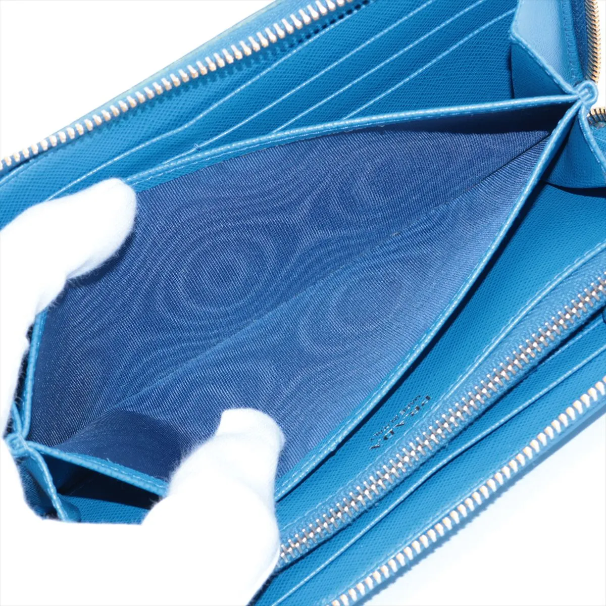 Saffiano Shine 1ML506 Leather Round Zip Wallet Blue — view 6