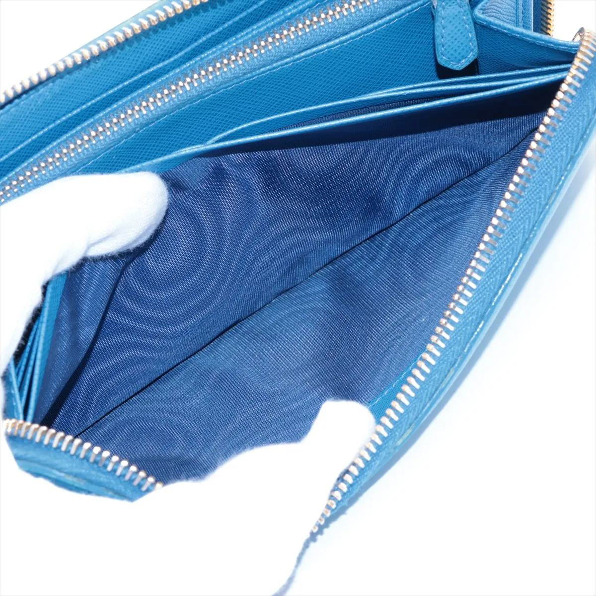 Saffiano Shine 1ML506 Leather Round Zip Wallet Blue — view 9