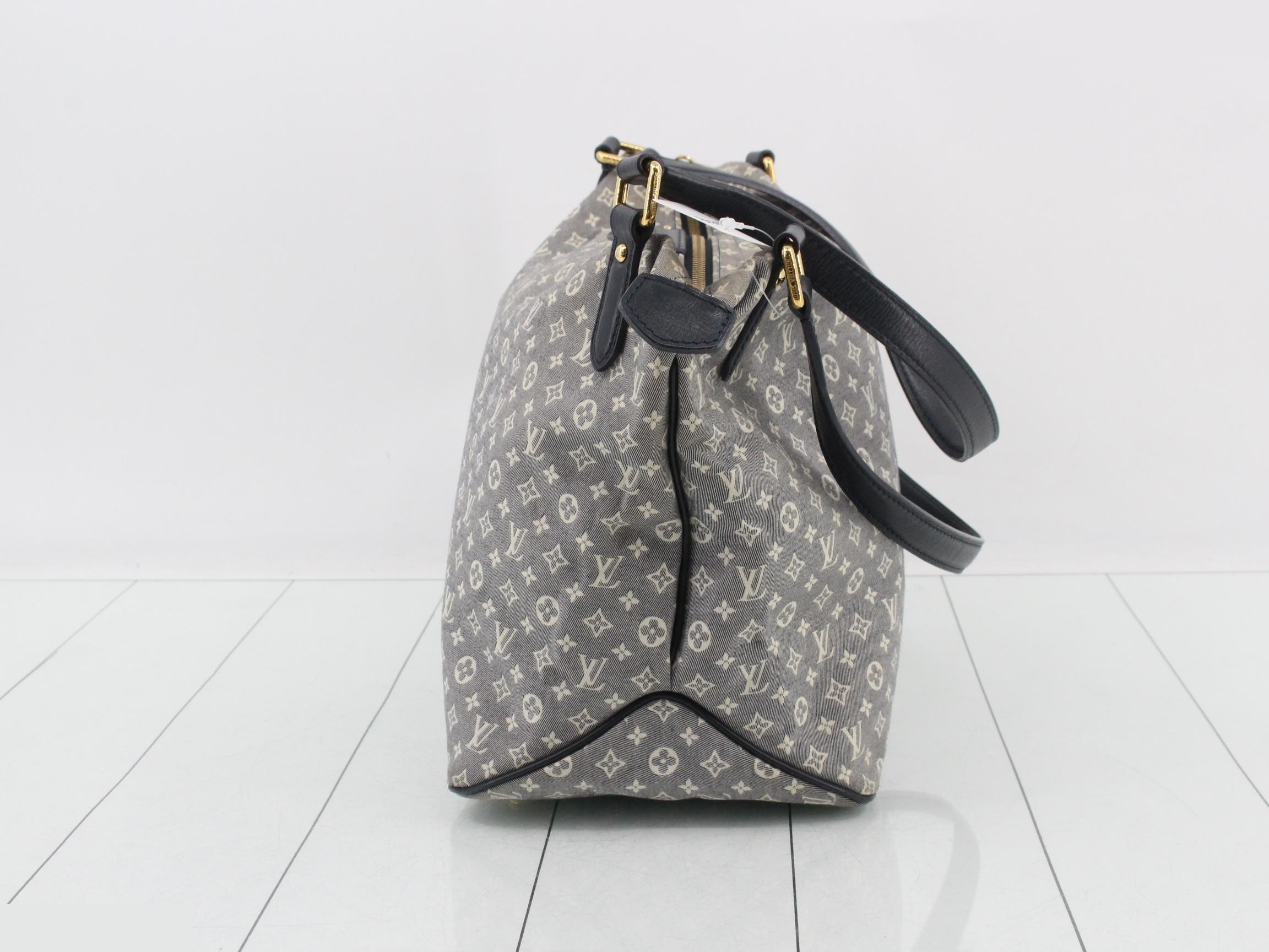 Ballad MM Shoulder Bag — view 3