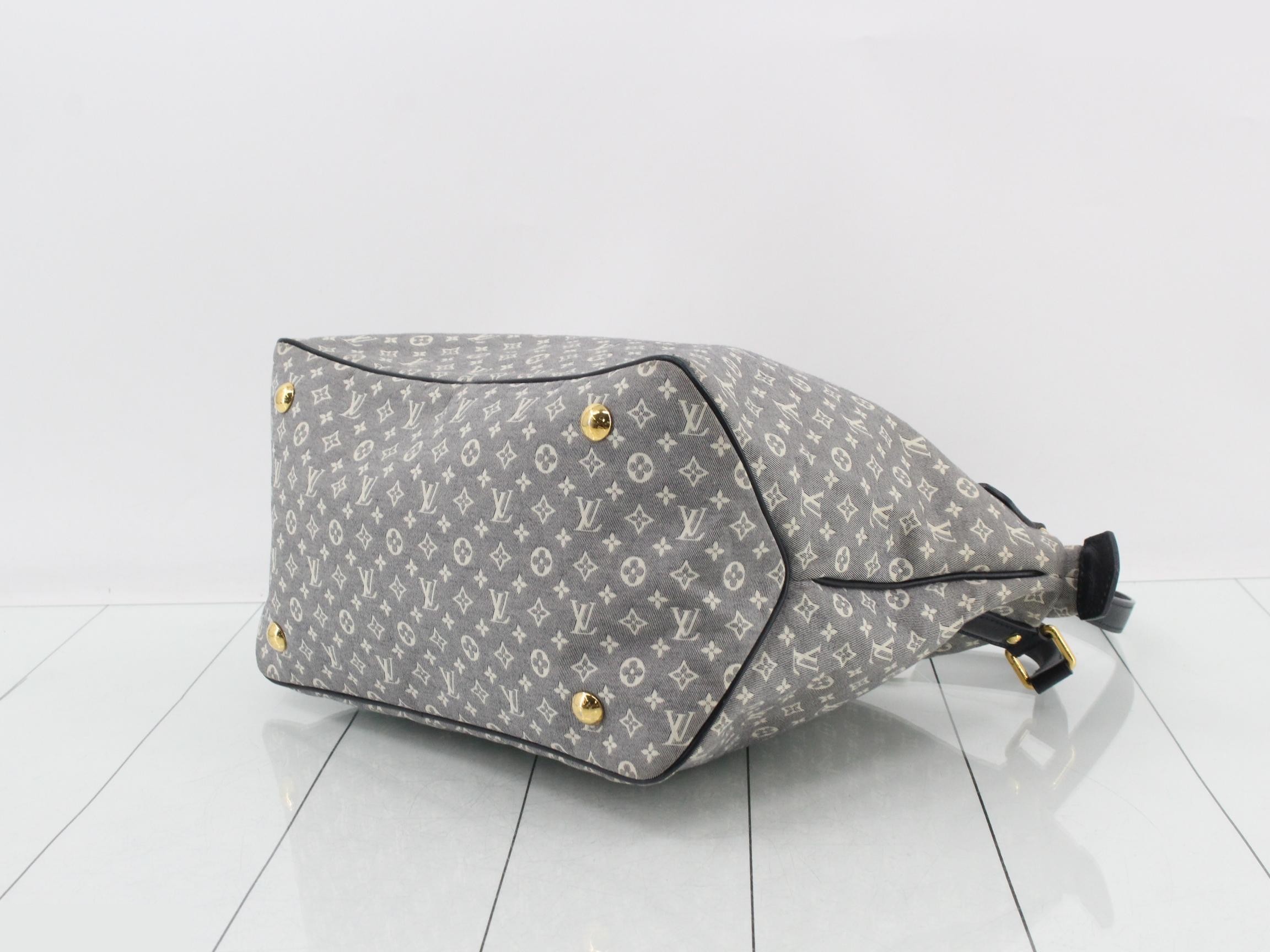 Ballad MM Shoulder Bag — view 6