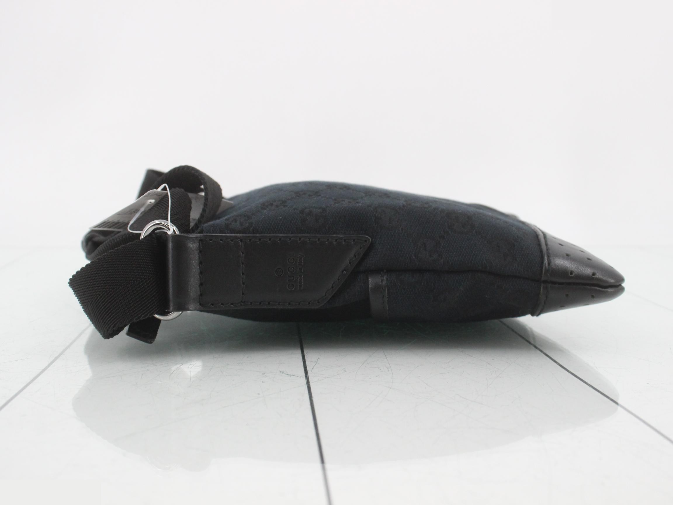 GG Canvas (Bag) - Shoulder Bag — view 4